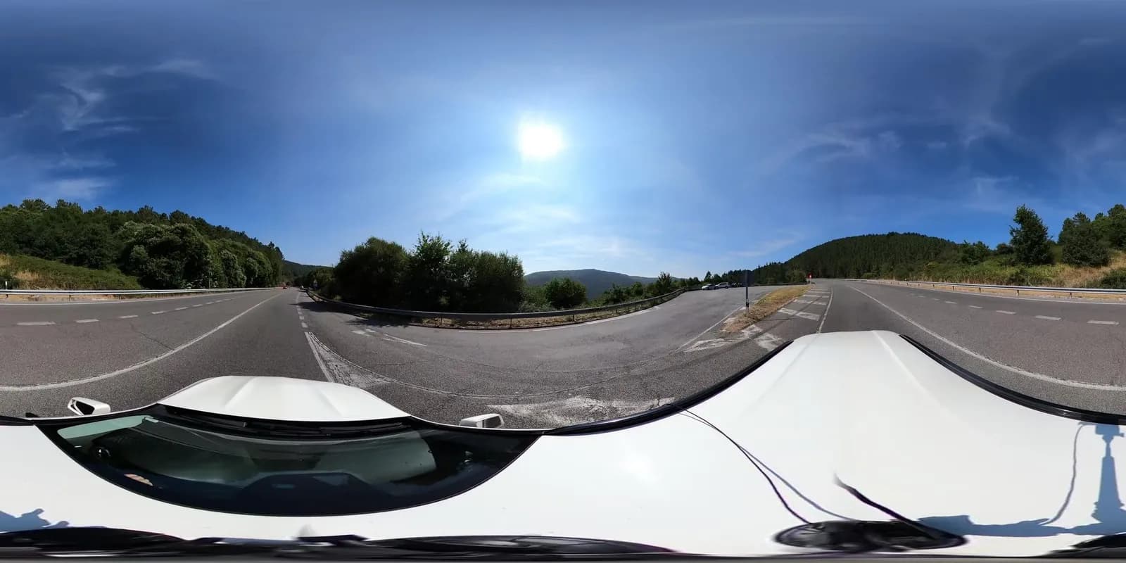 Aparcamiento gratuito en Estrada Ourense - Monforte de Lemos en Pantón (Lugo)