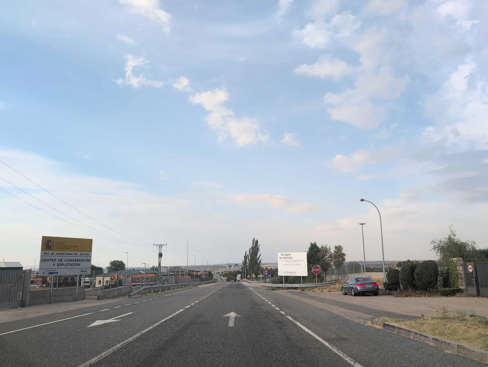 Aparcamiento gratuito en N-Ia en Santo Tomé del Puerto (Segovia)