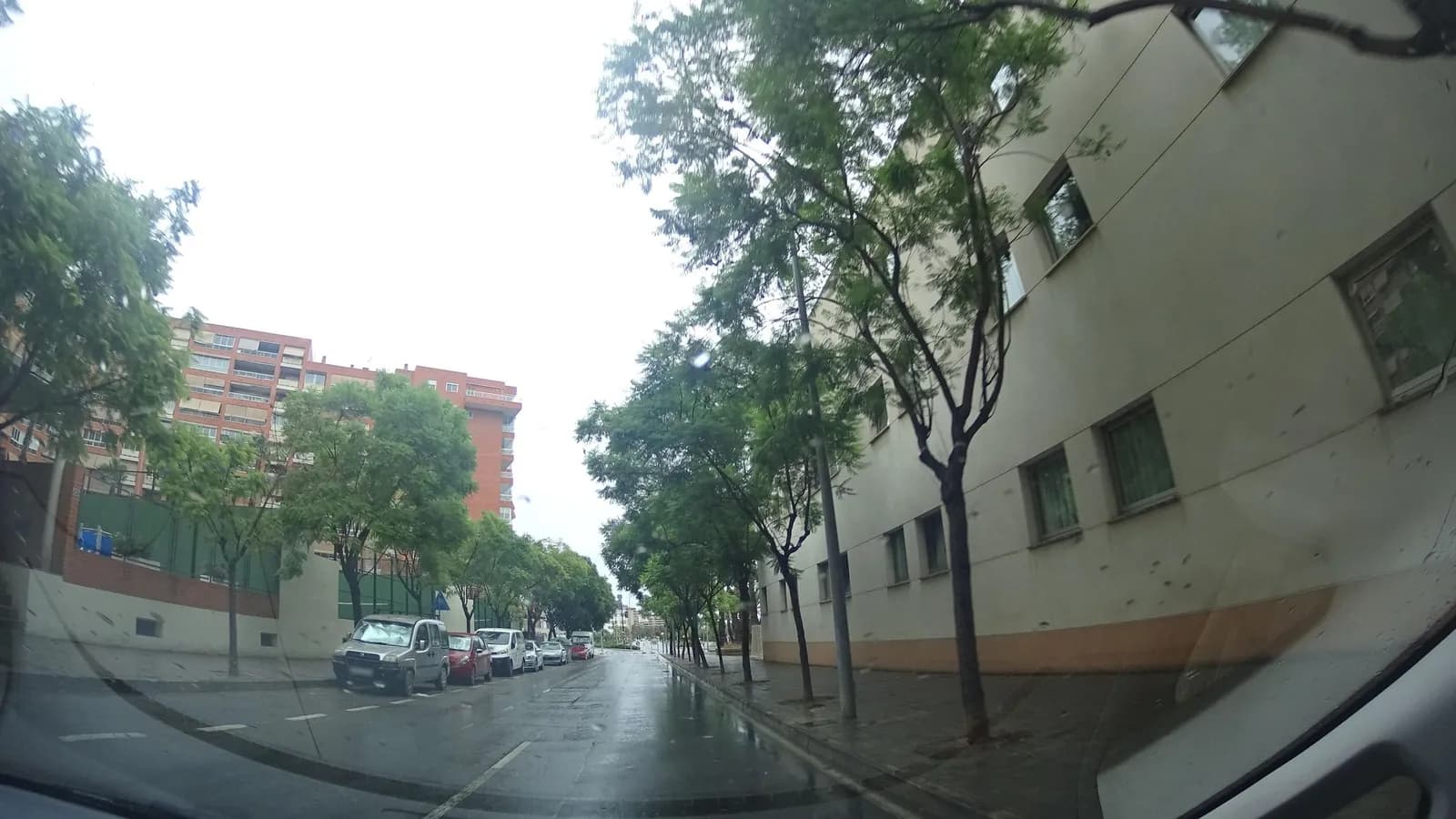Aparcamiento gratuito en Paseo de la Policía Nacional en el Verger (Alicante)
