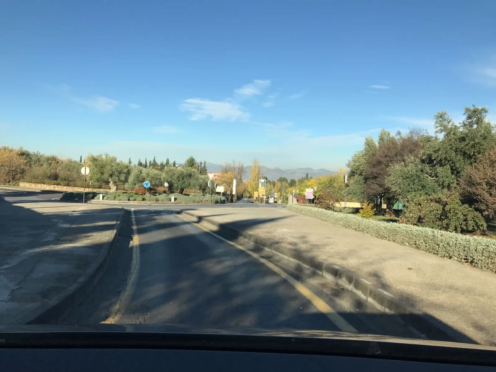 Aparcamiento gratuito en Paseo de la Sabica en Granada