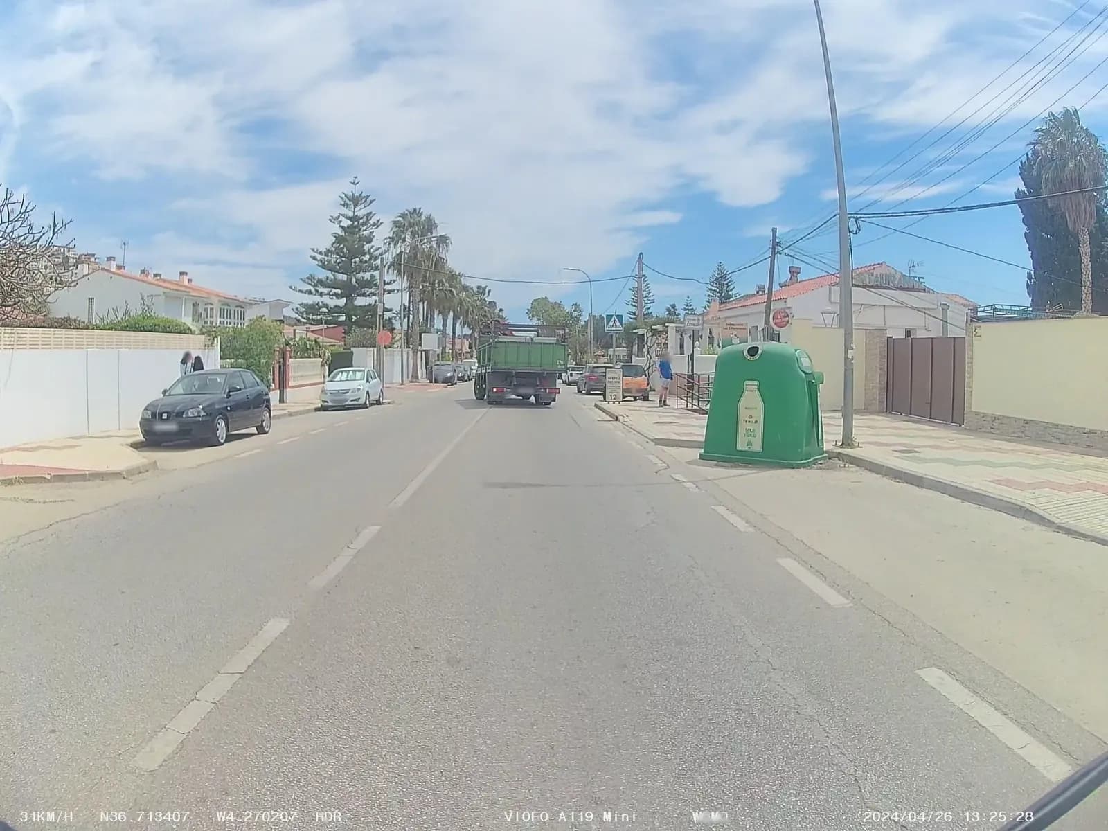 Aparcamiento gratuito en Paseo Marítimo Nuestra Señora del Carmen en Rincón de la Victoria (Málaga)