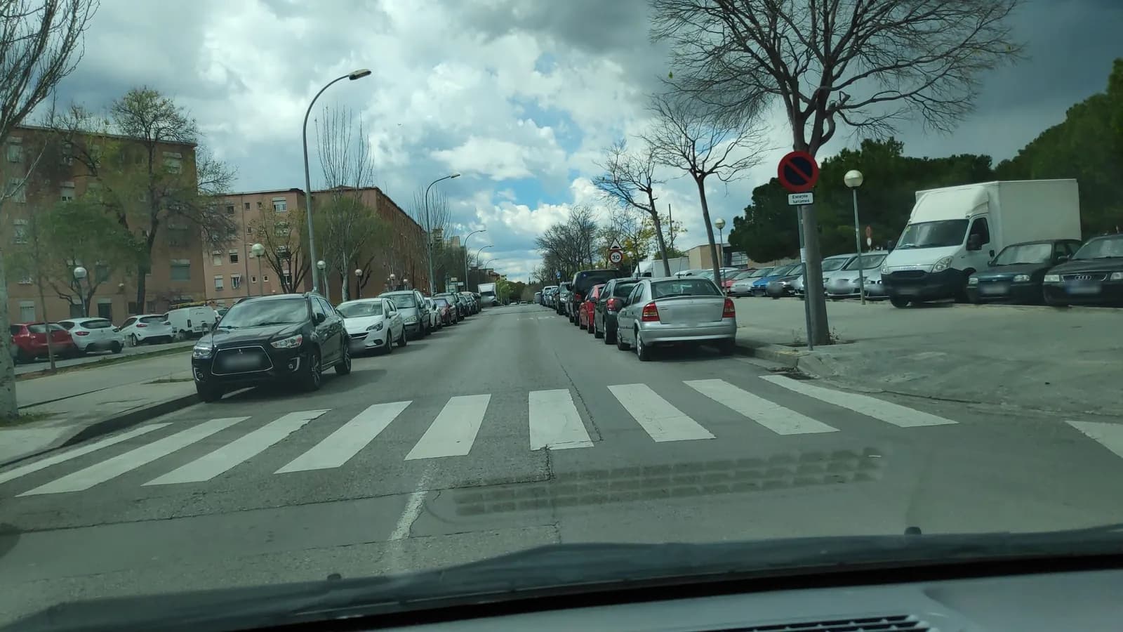 Aparcamiento gratuito en Passeig de Sant Bernat en Sabadell (Barcelona)