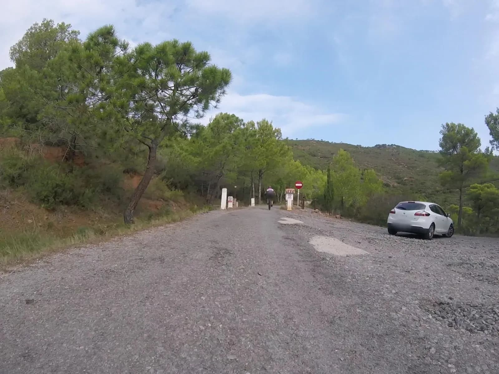 Aparcamiento gratuito en Pista del Bartolo en Pobla Tornesa (la) (Castellón)