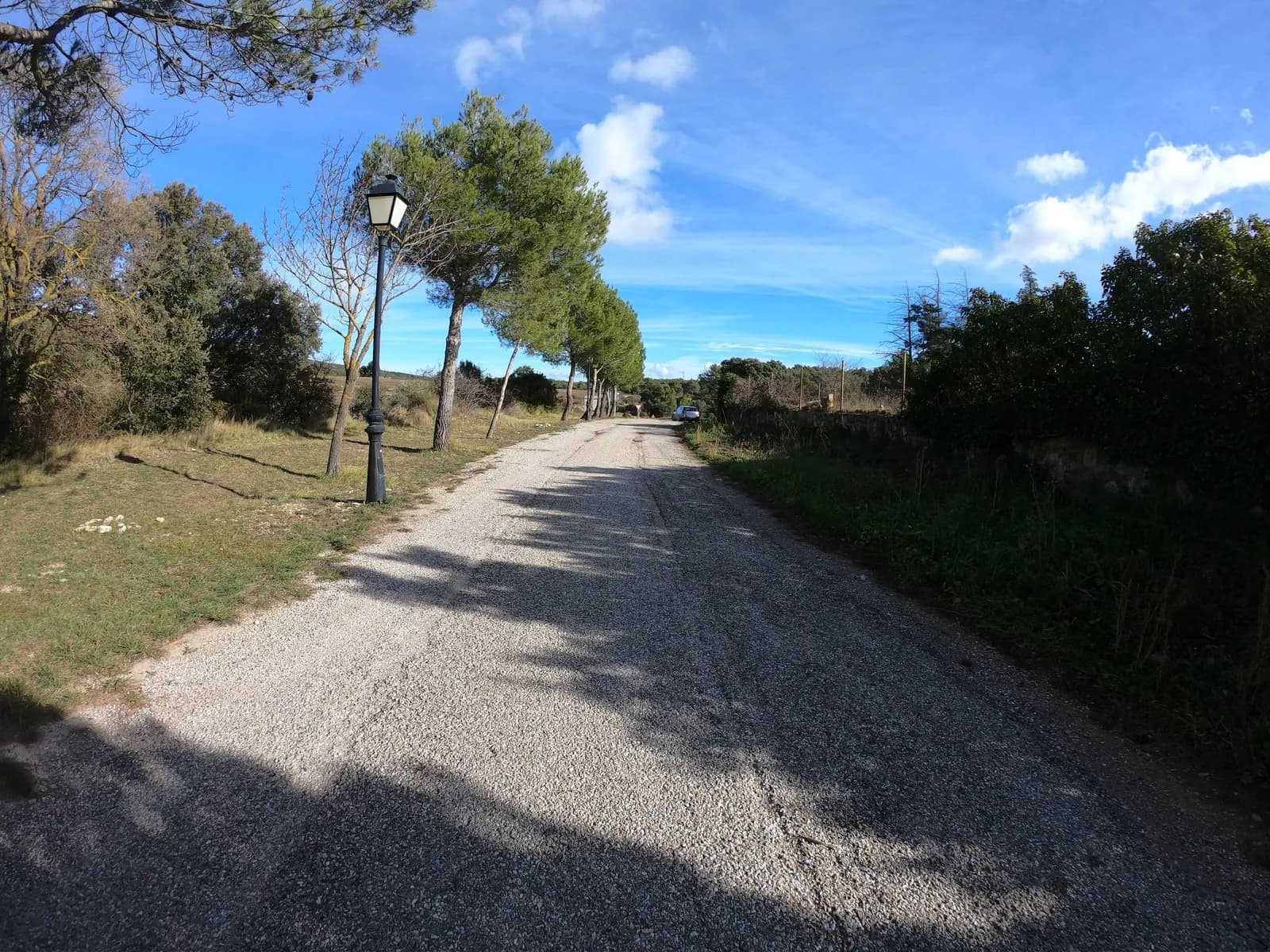 Aparcamiento gratuito en Plaça de Catalunya en Mont-ral (Tarragona)