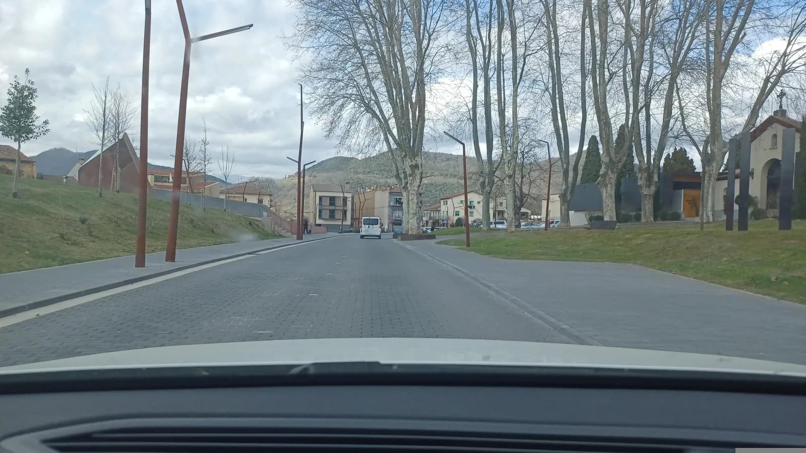 Aparcamiento gratuito en Plaça de Manuel Marcillo en Olot (Girona)