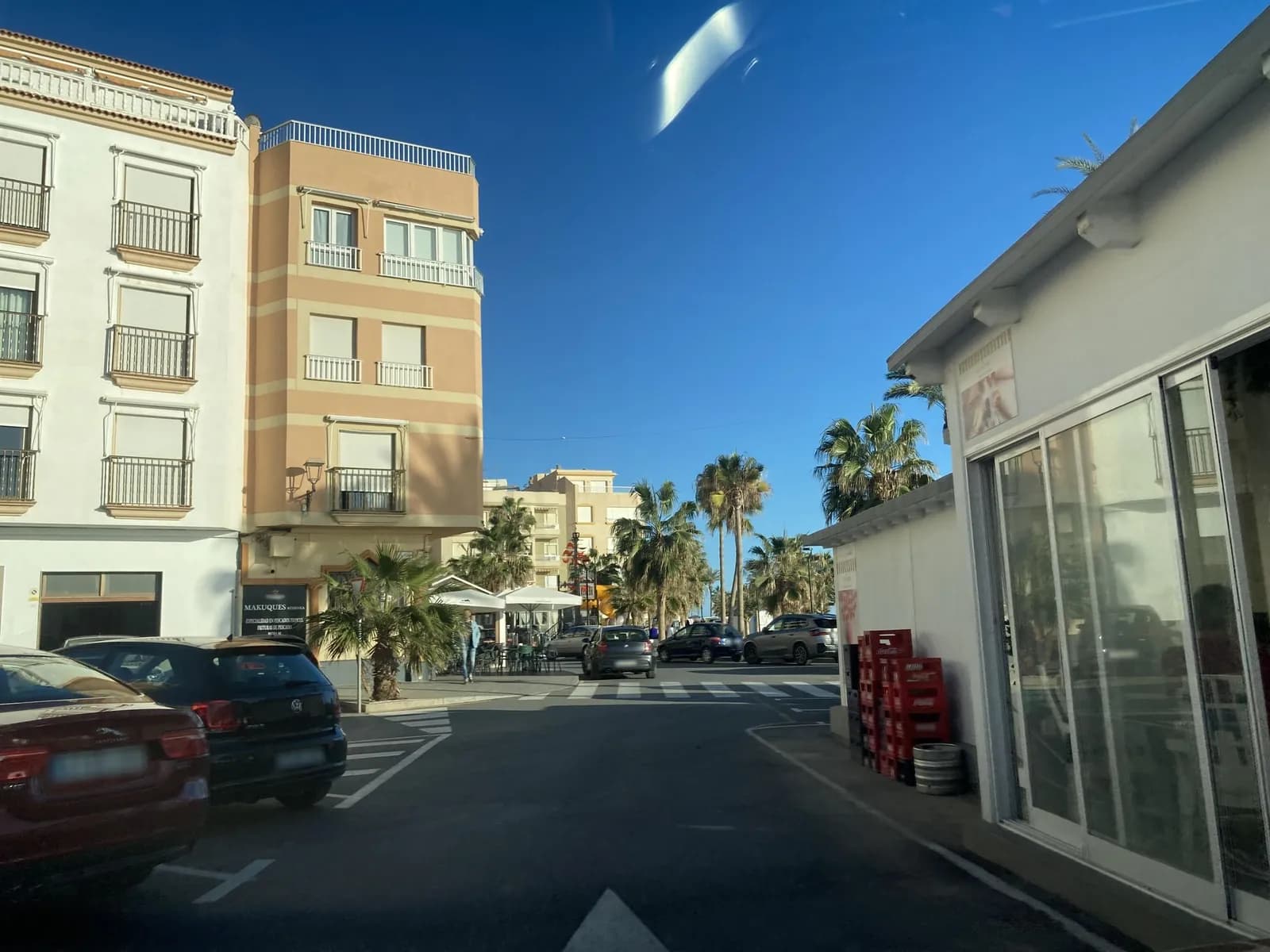 Aparcamiento gratuito en Plaza del Mercado en Albuñol (Granada)
