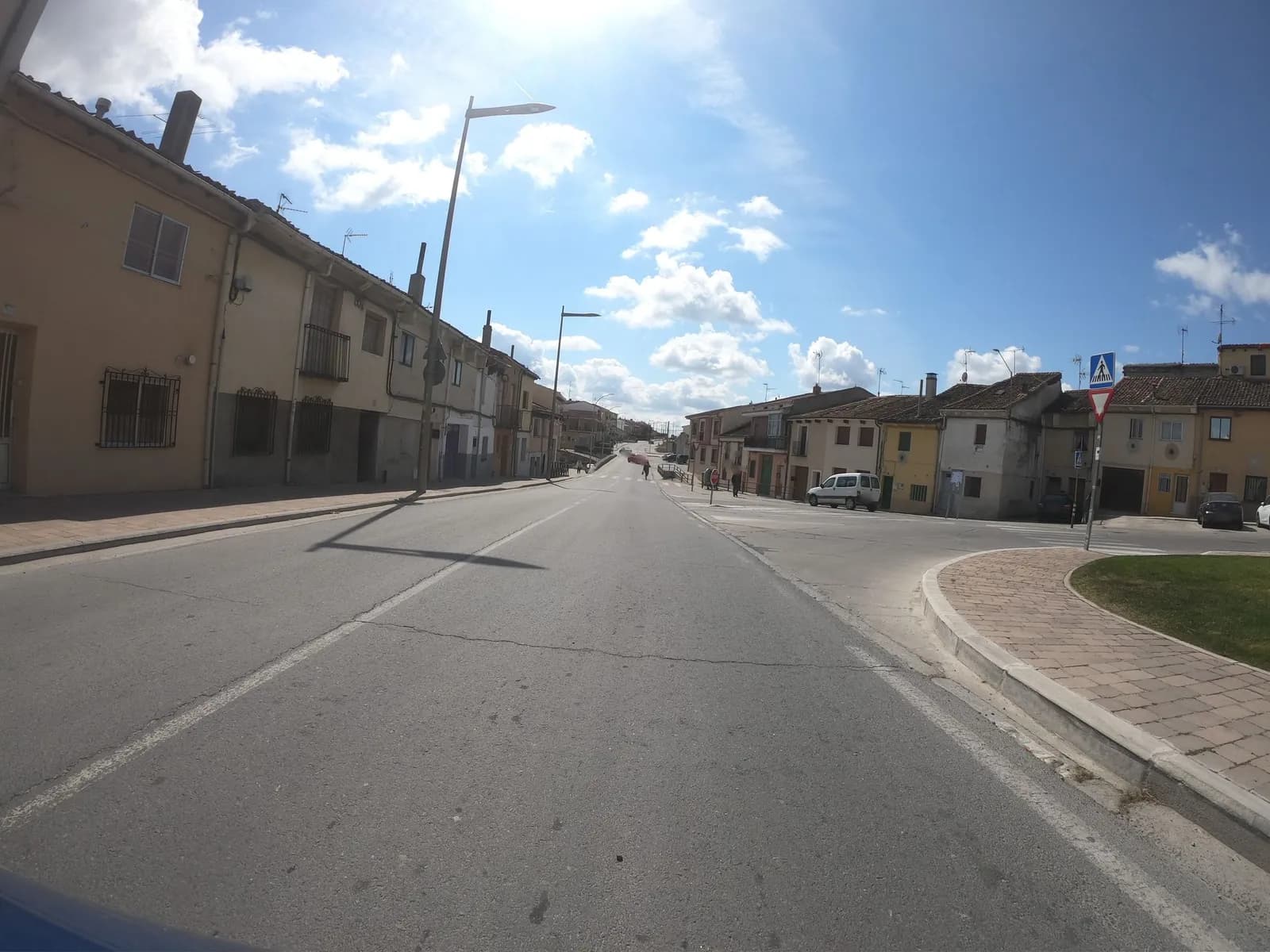 Aparcamiento gratuito en Plaza del Salvador en Cuéllar (Segovia)
