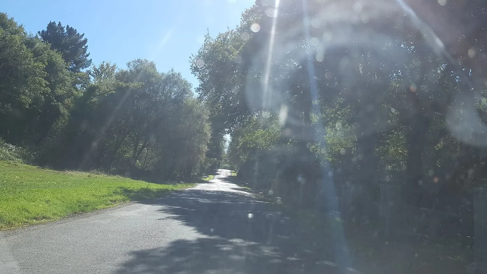 Aparcamiento gratuito en Ponte de Vilariño en Begonte (Lugo)