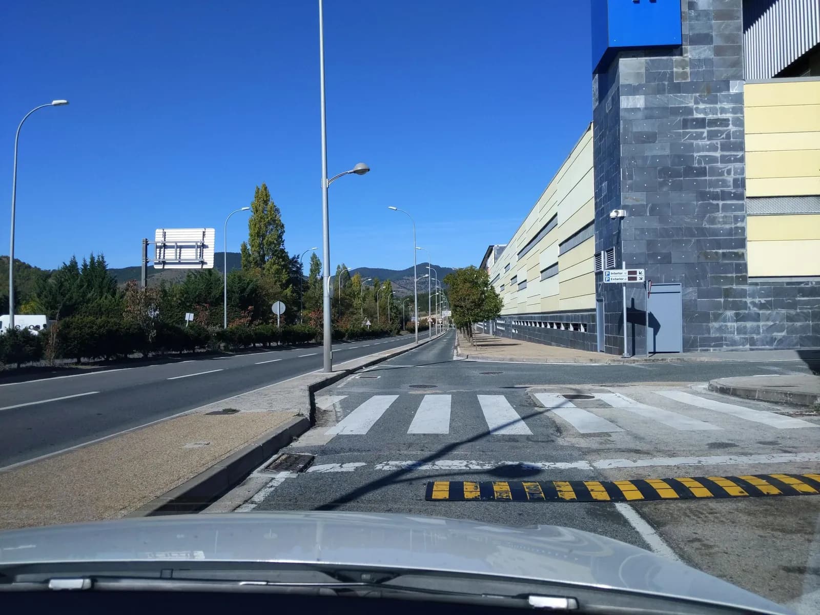 Aparcamiento gratuito en Ronda de Pamplona en Huarte/Uharte (Navarra)