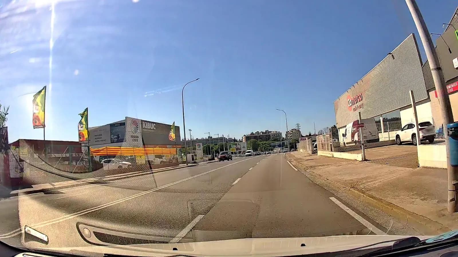 Aparcamiento gratuito en Ronda Europa en Vilanova i la Geltrú (Barcelona)