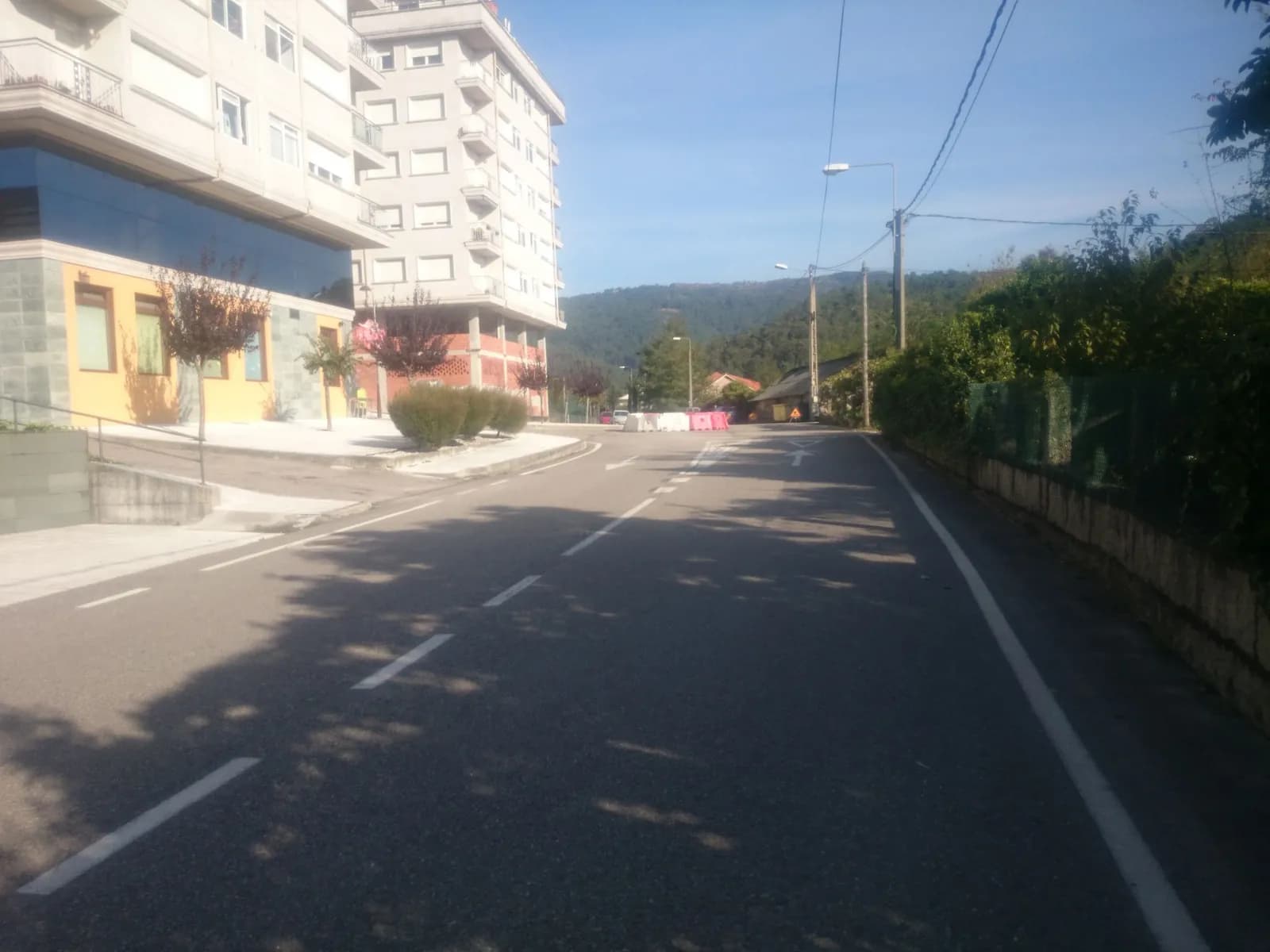 Aparcamiento gratuito en Rúa Fernández Areal en O Porriño (Pontevedra)