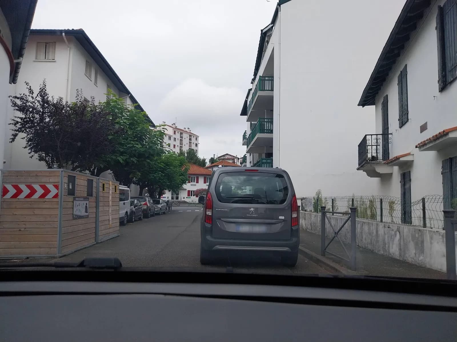 Aparcamiento gratuito en Rue Pellot en Hondarribia (Gipuzkoa)