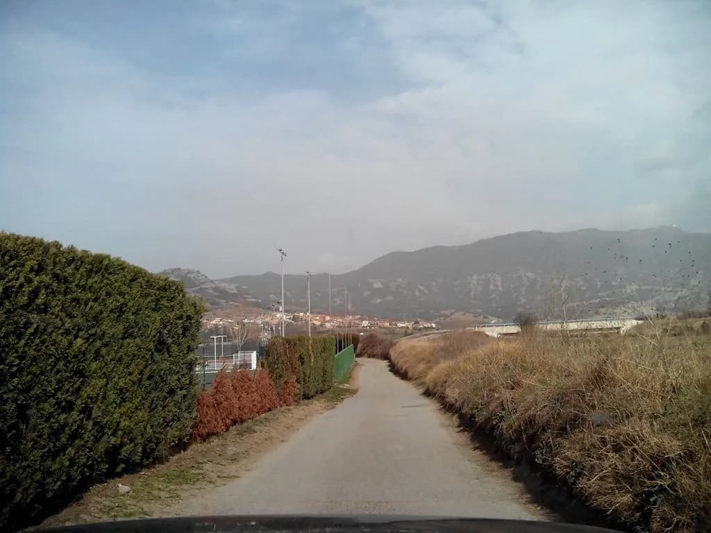 Aparcamiento gratuito en SC-B2 en Sant Vicenç de Torelló (Barcelona)