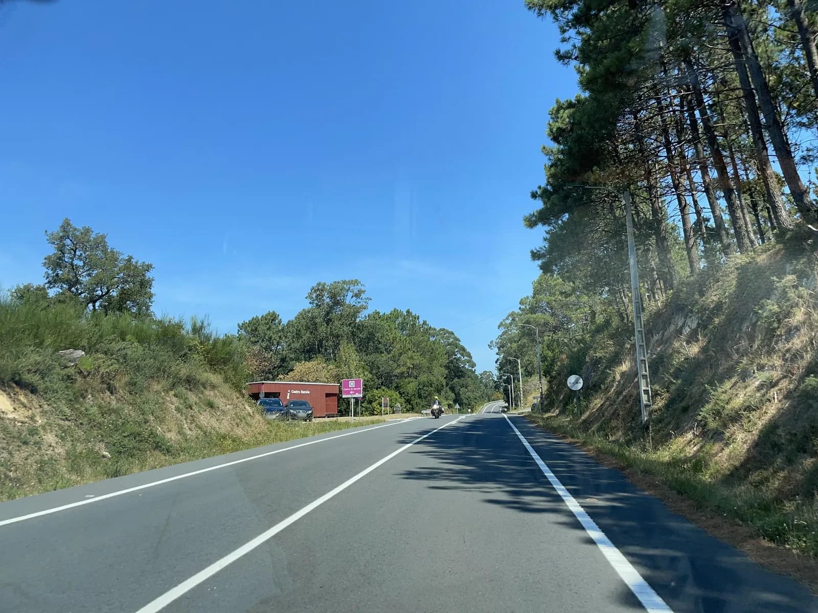 Aparcamiento gratuito en Sendeiro ao Castro de Baroña en Porto do Son (A Coruña)