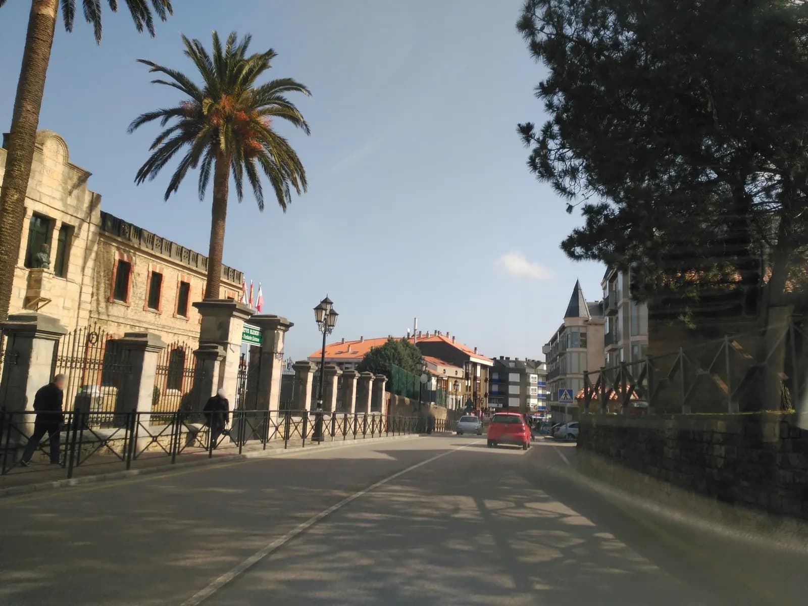 Aparcamiento gratuito en Travesía Quintana-Ceballos en Suances (Cantabria)