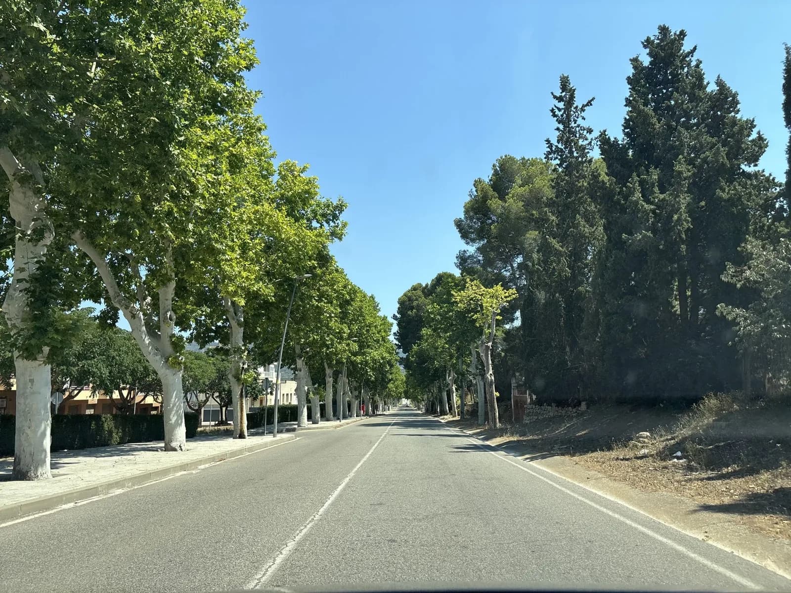 Aparcamiento gratuito en Travessia Conca de Barberà en Montblanc (Tarragona)