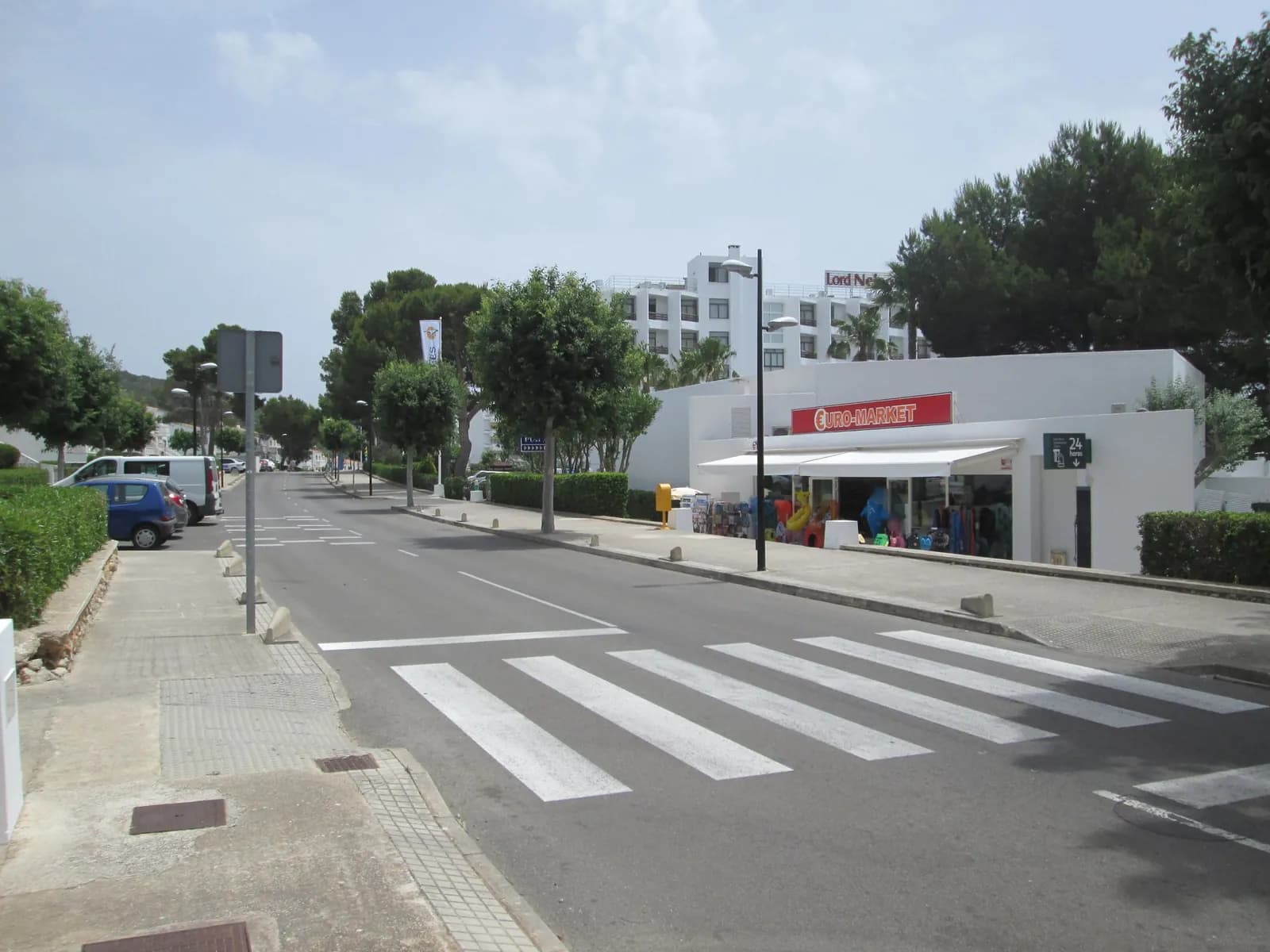 Aparcamiento gratuito en Urbanització Santo Tomàs en Migjorn Gran (Es) (Illes Balears)