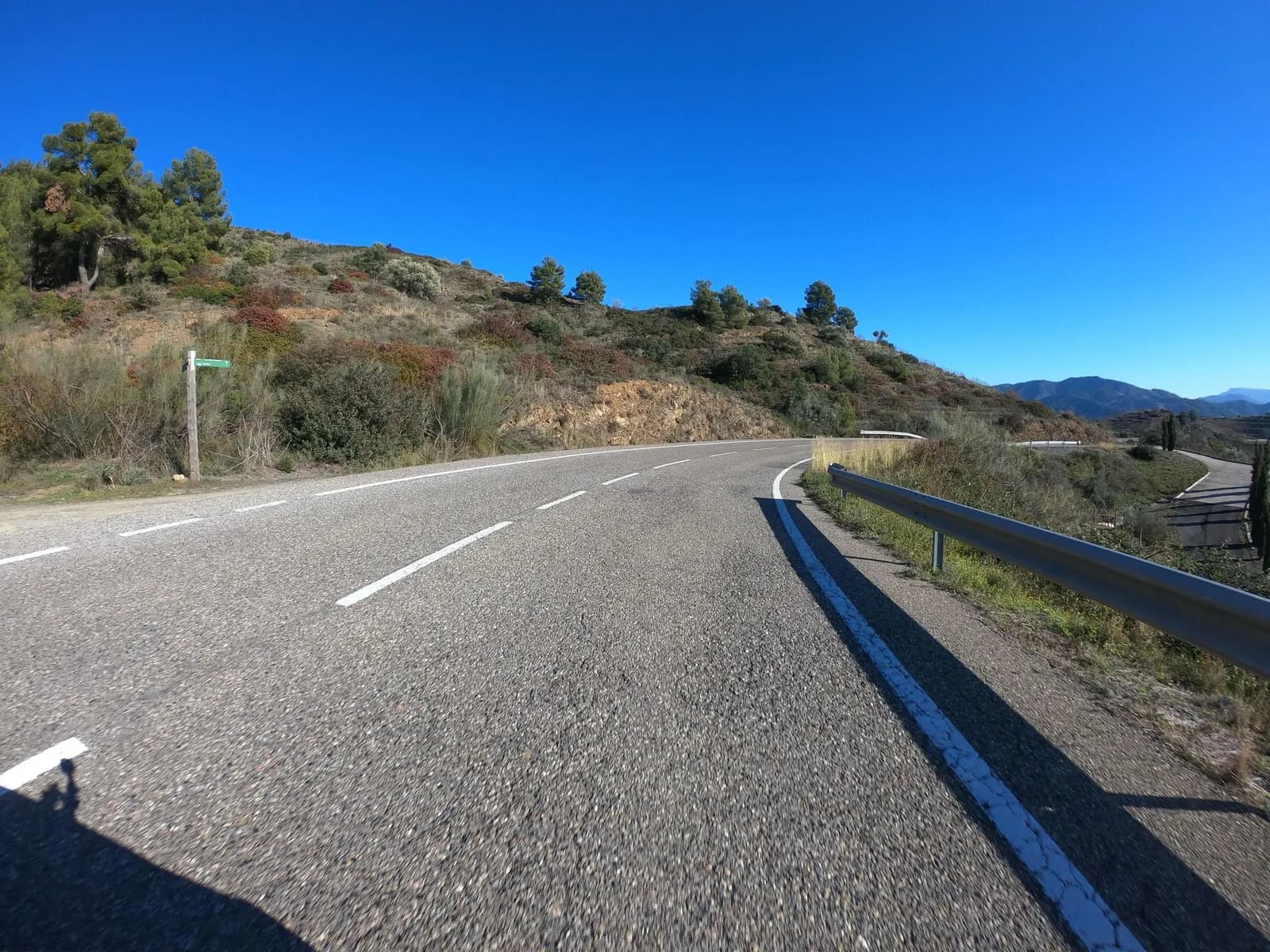 Área de aparcamiento en el norte de Gratallops en Gratallops (Tarragona)