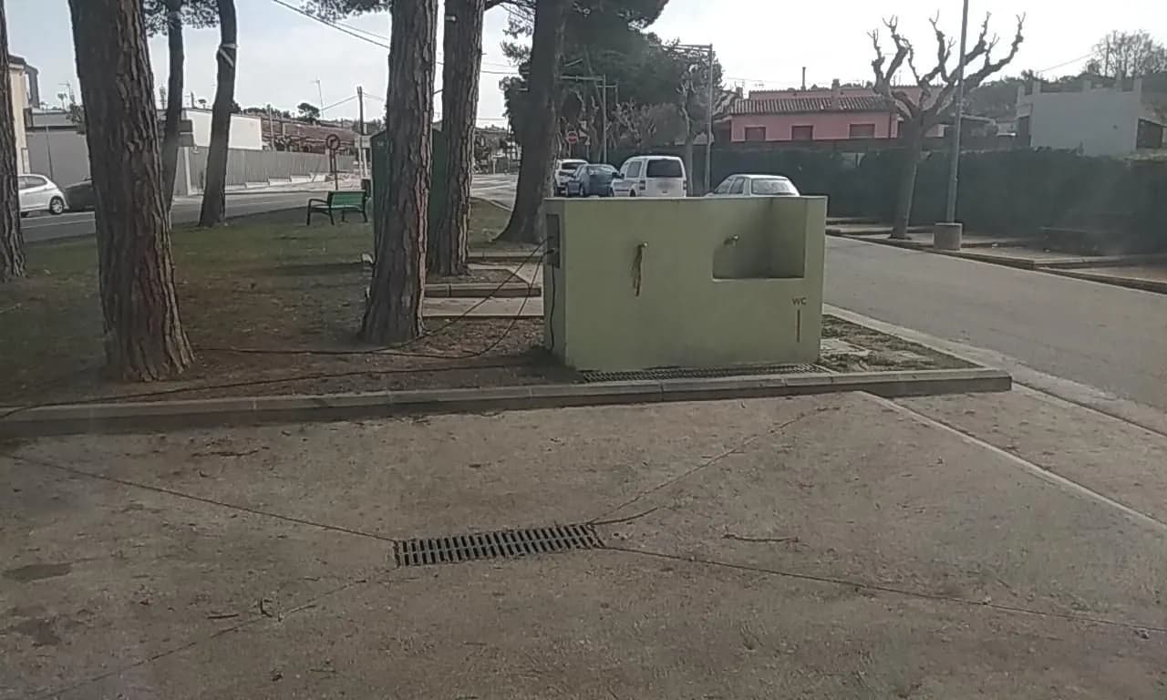 Parking gratuito Área de Caldes de Malavella en Caldes de Malavella (Girona)