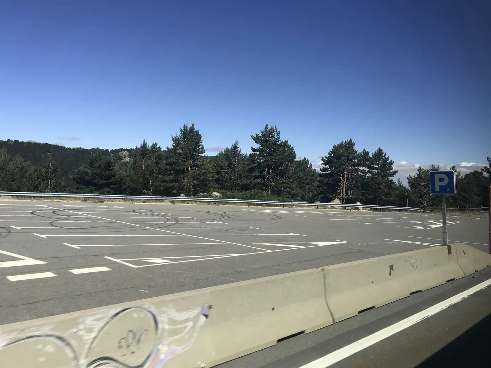Parking gratuito Ayuntamiento del Real Sitio de San Ildefonso en Navacerrada (Madrid)