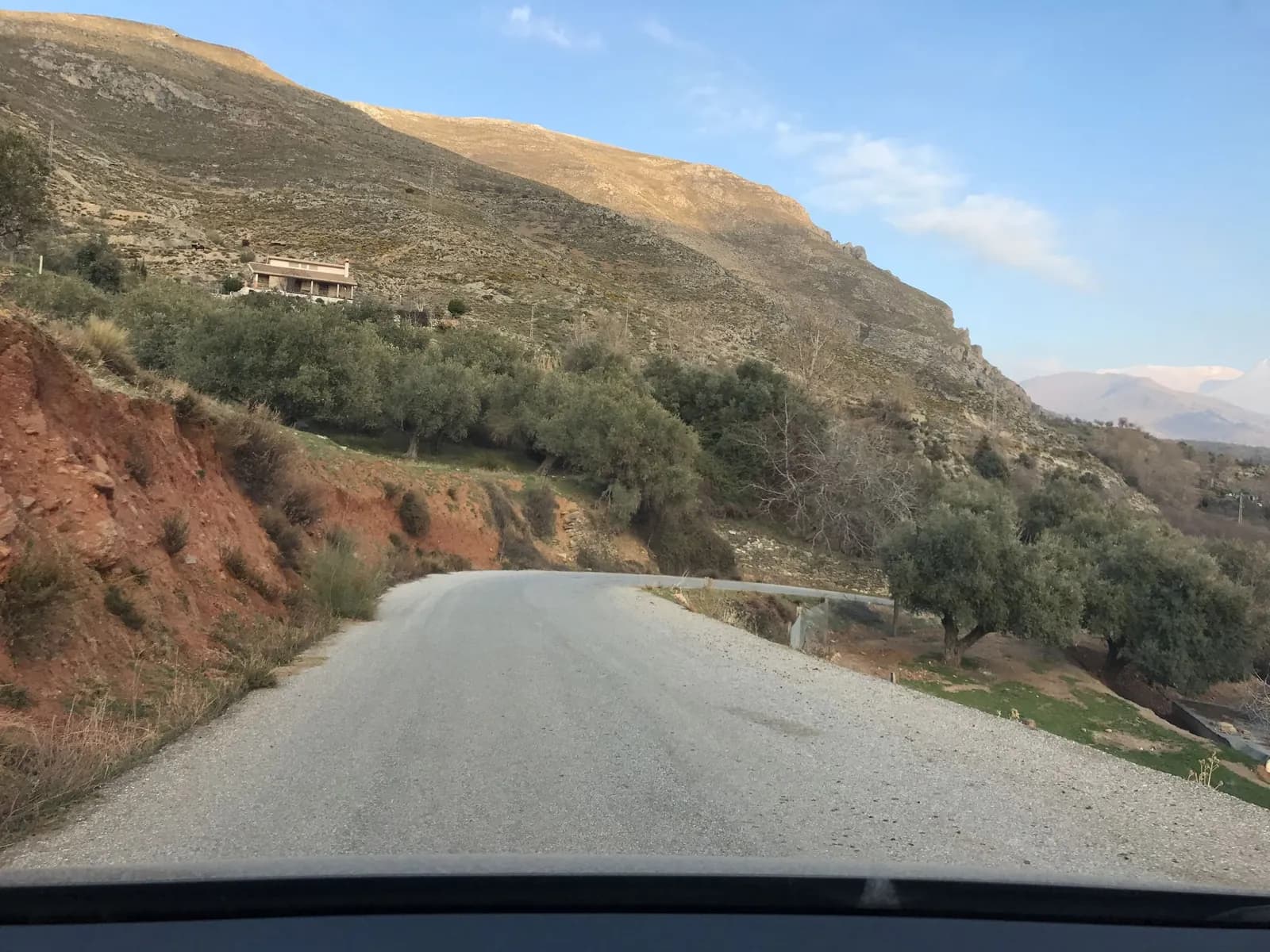 Parking — Casa Rural Alba Montis en Güéjar Sierra (Granada)