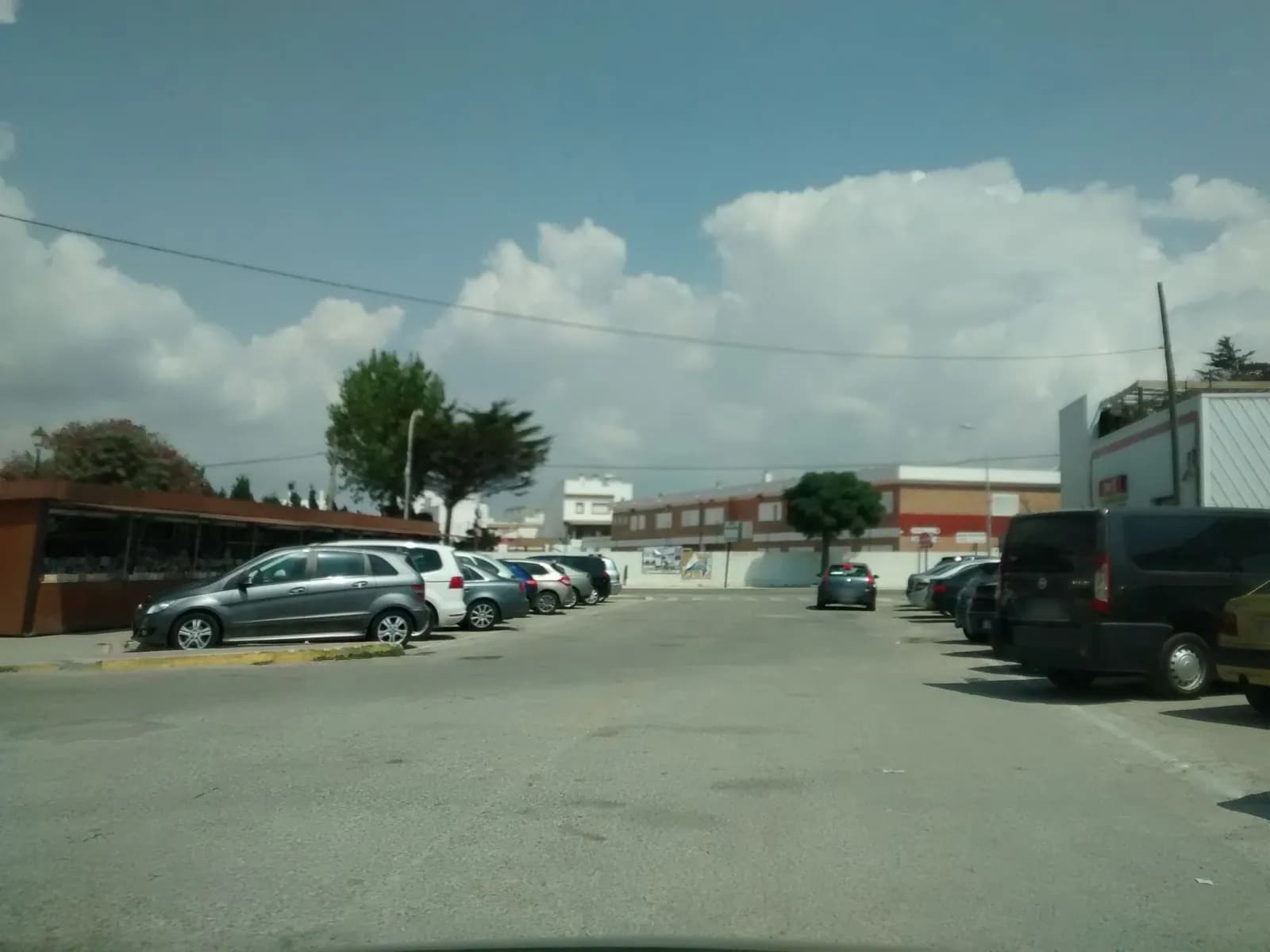 Parking gratuito Coche en Barbate (Cádiz)