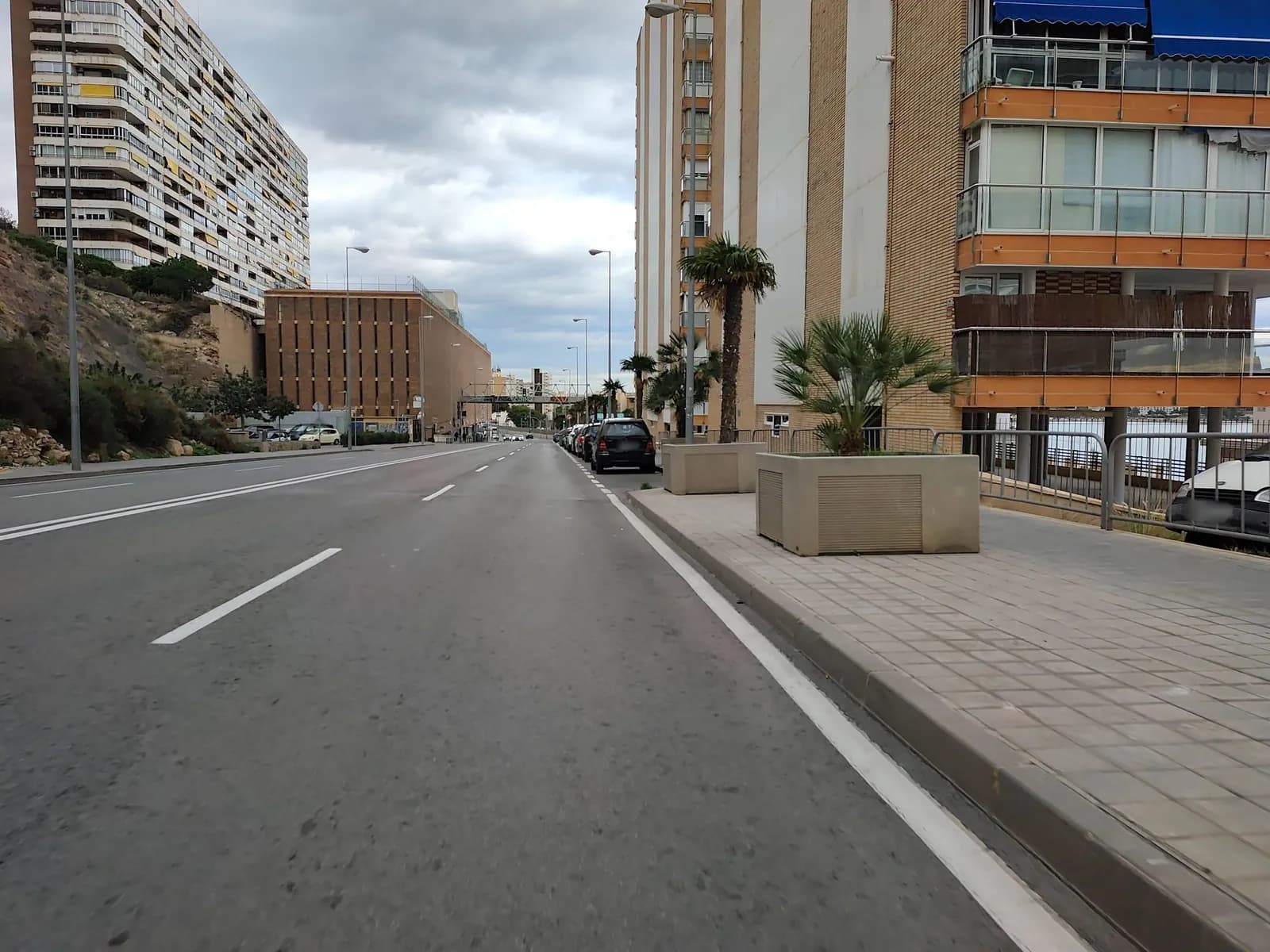 Parking gratuito Alicante Carrer Sol Naixent en Alicante