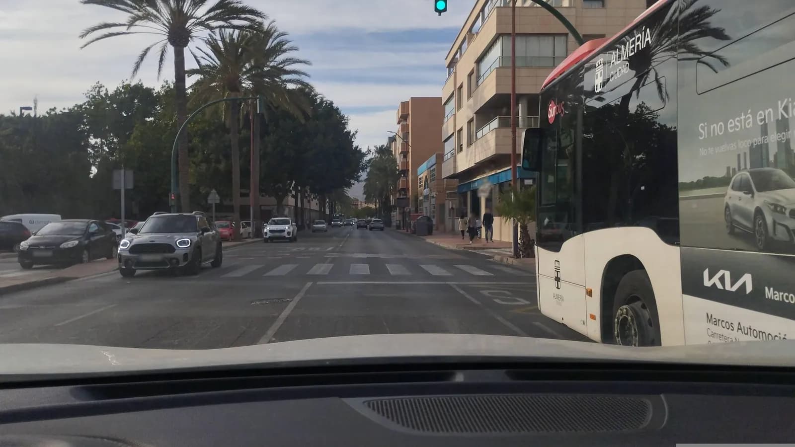 Parking gratuito Almería (Avenida Cabo de Gata) 2 en Almería