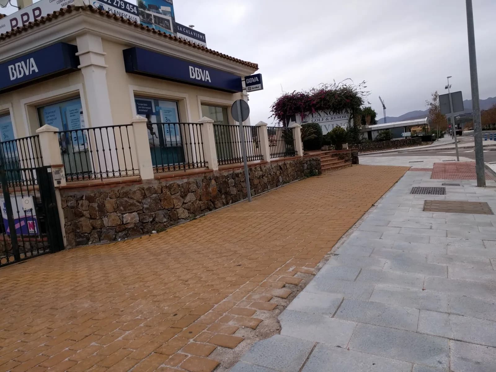 Parking gratuito en Fuengirola (Avenida Mare Nostrum) en Fuengirola (Málaga)