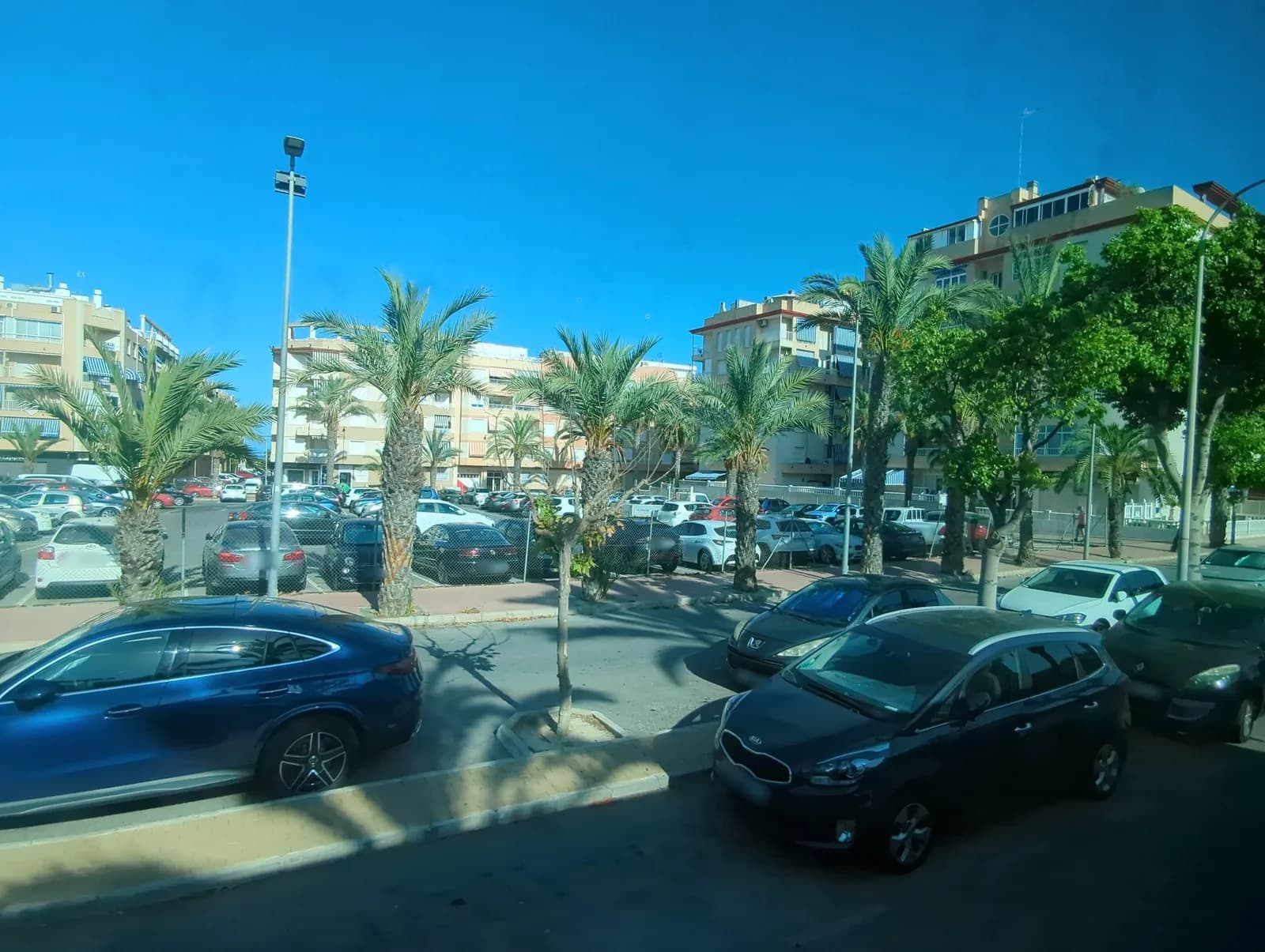 Parking gratis del Mercadona en Guardamar del Segura (Alicante) en Guardamar del Segura (Alicante)