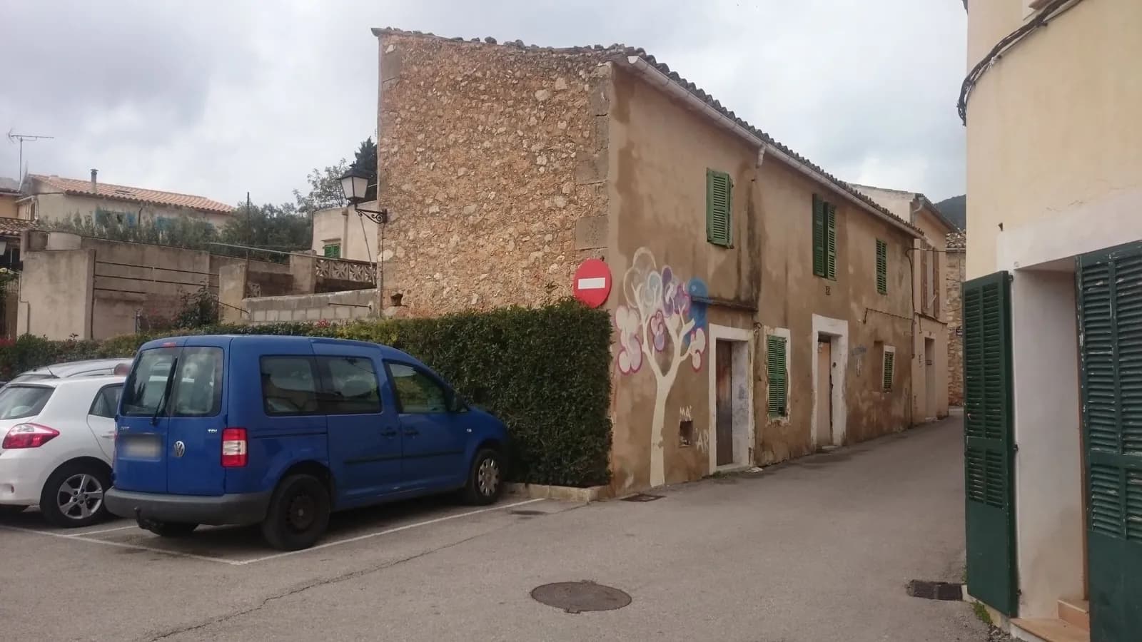Parking gratuito Plaça de Sa Bastida en Alaró (Illes Balears)