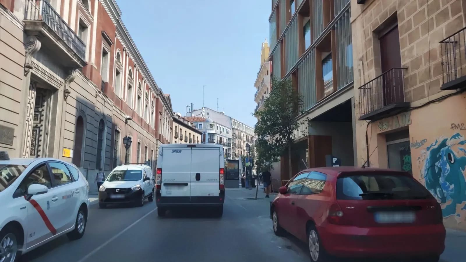 Parking San Bernardo en Madrid (24h) en Madrid