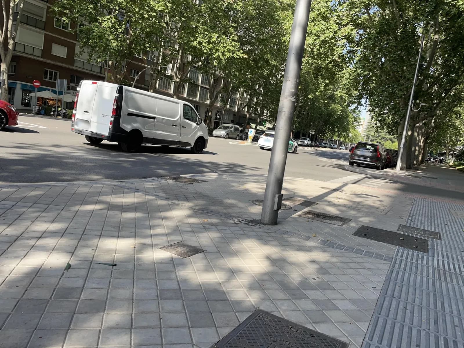 Parking Iberpark - Hotel NH - Eurobuilding en Madrid