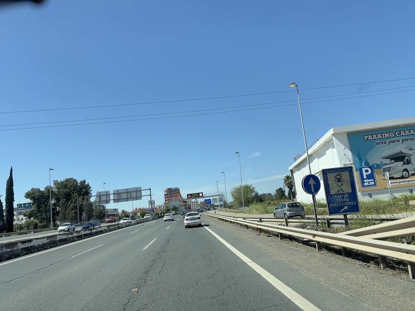 Parking Caravane en Sevilla: 120 plazas para autocaravanas en Seville (Sevilla)