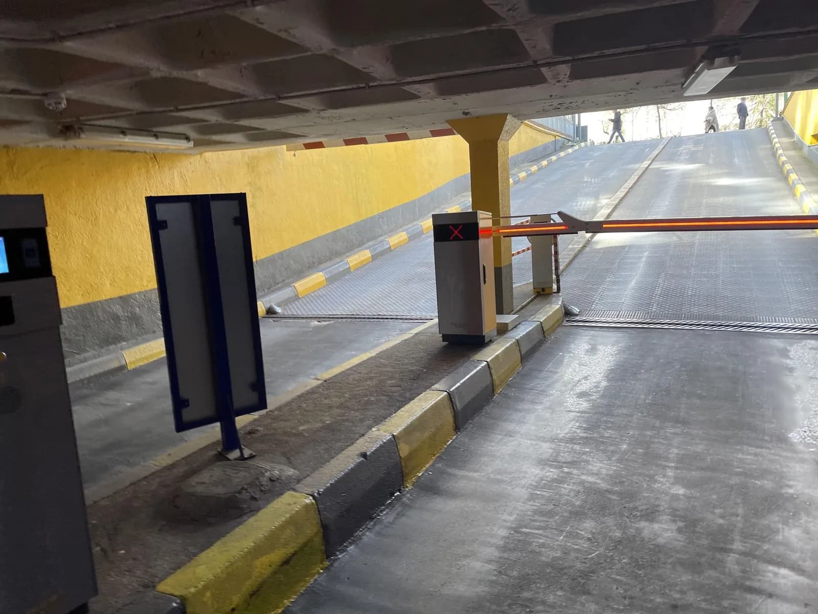 Parking Cuzco 125 en Madrid