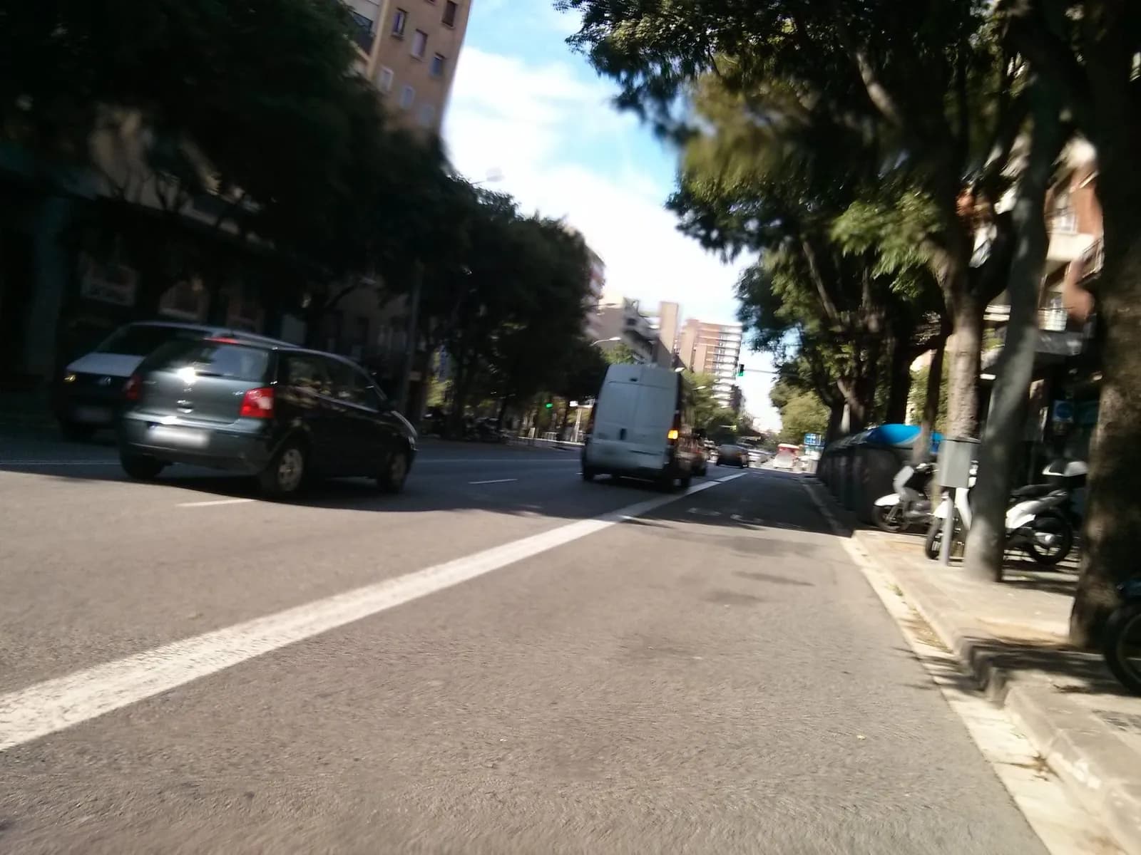Parking Galileu Les Corts en Barcelona