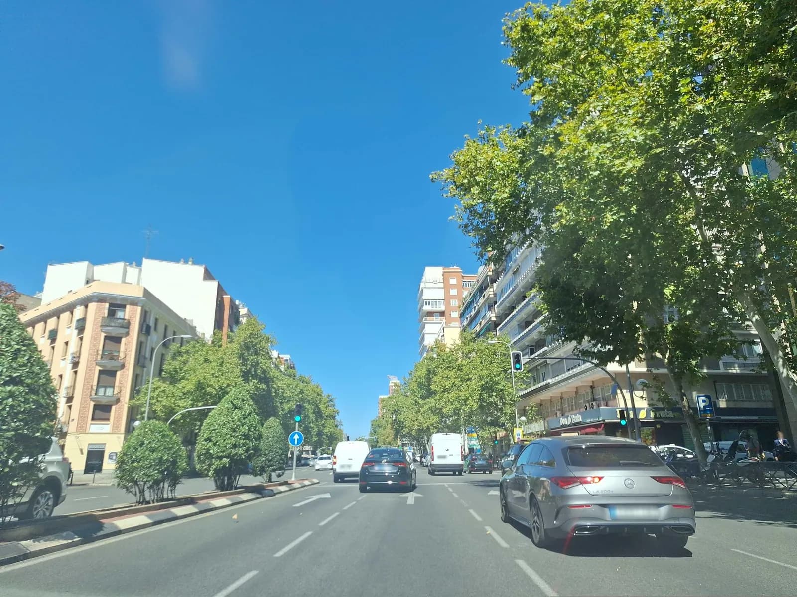 Parking Homely Azcona en Madrid