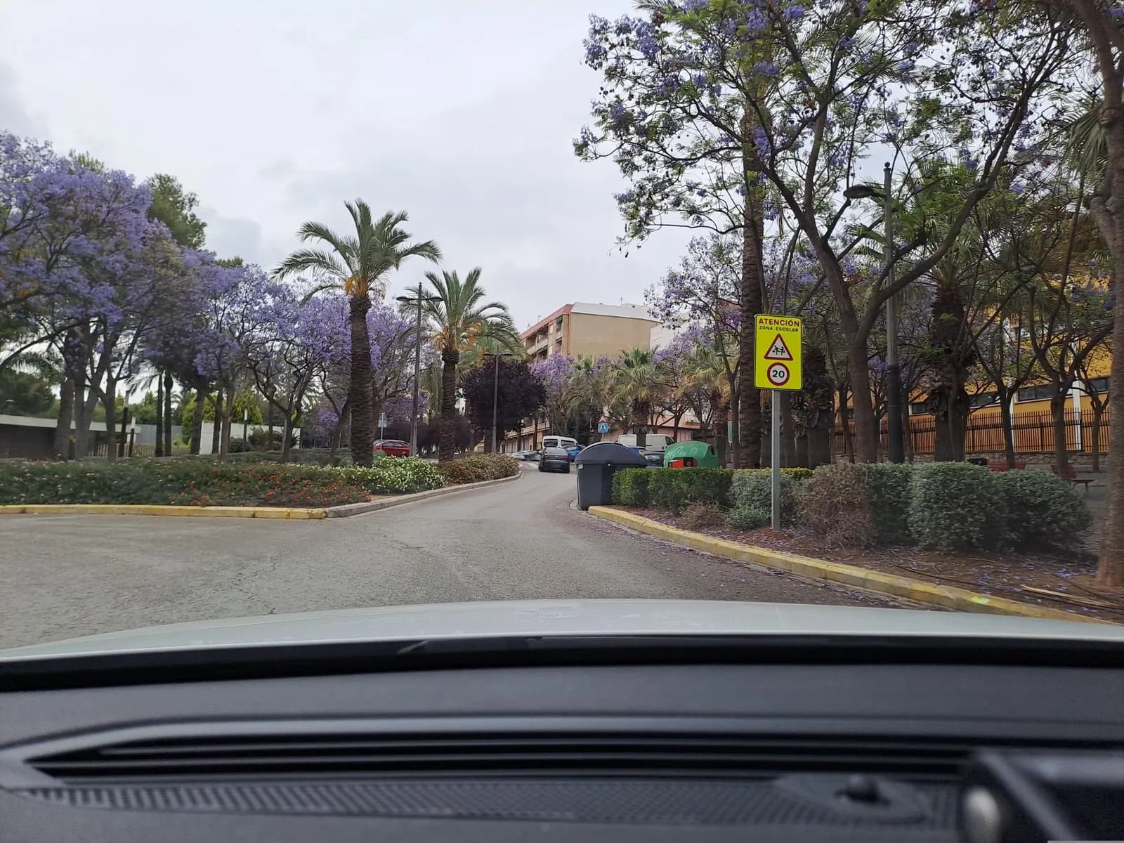 Parking Hortalegre Manises - Traslado a Aeropuerto en Paterna (Valencia)