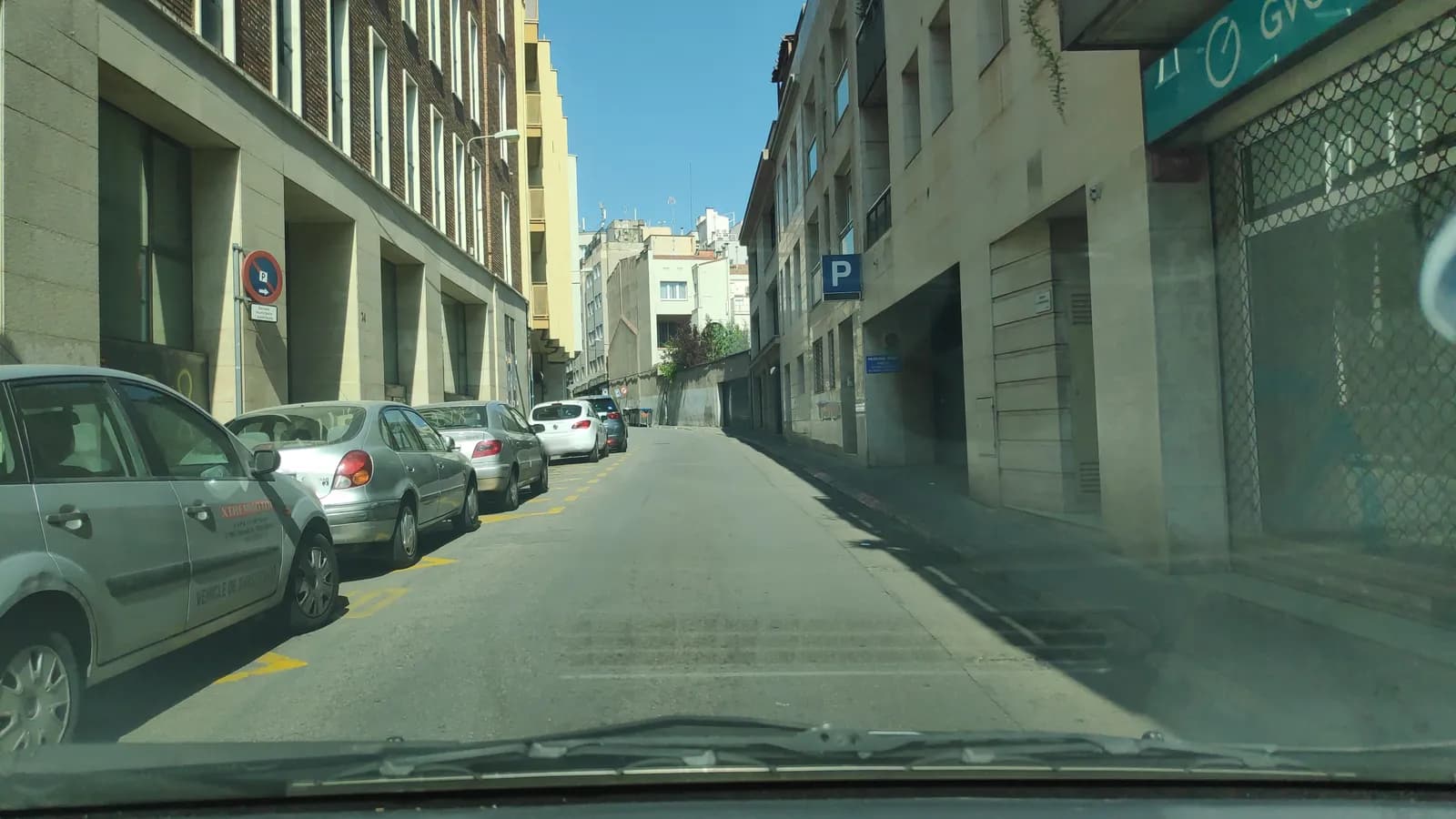 Parking JOISA en Sabadell, junto a Plaça Vicenç Villani en Sabadell (Barcelona)