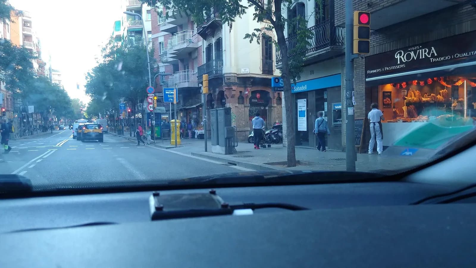 Parking Mercat de Sants en Barcelona