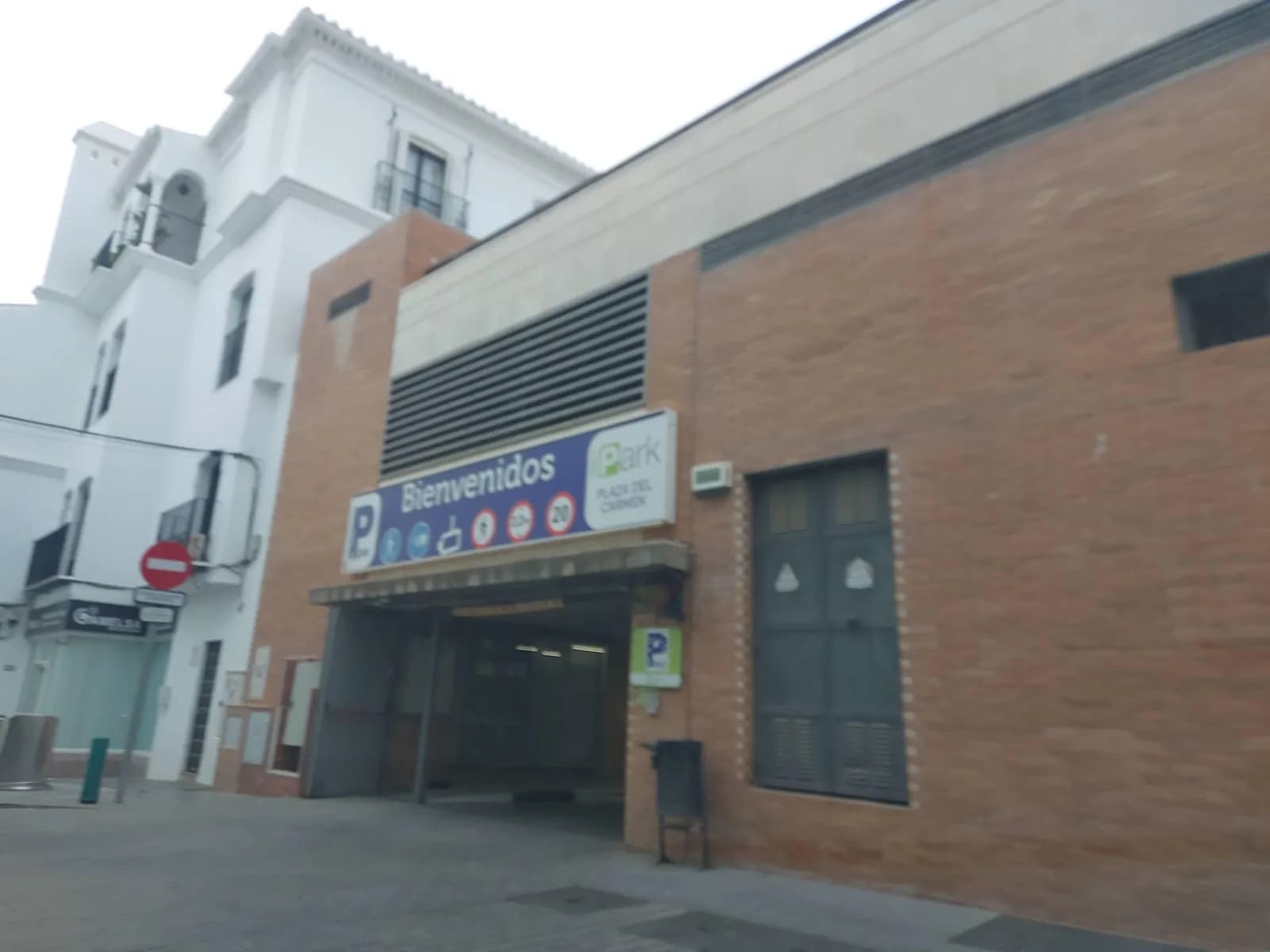 Parking Plaza del Carmen (cubierto) en el centro de Vélez-Málaga en Vélez-Málaga (Málaga)