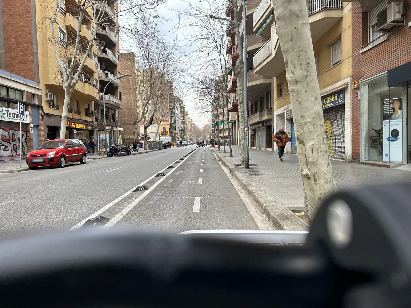 Parking Vall King - Llull 219 en Barcelona