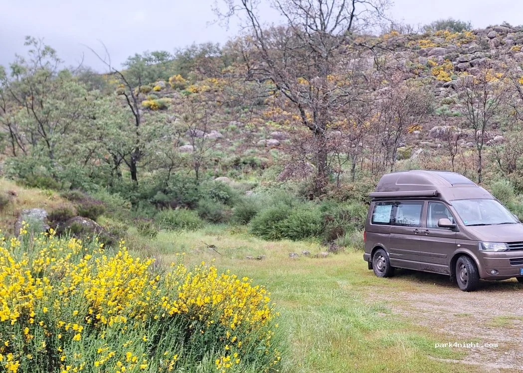 Parking de pernocta cerca de Yuste en Garganta la Olla en Garganta la Olla (Cáceres)