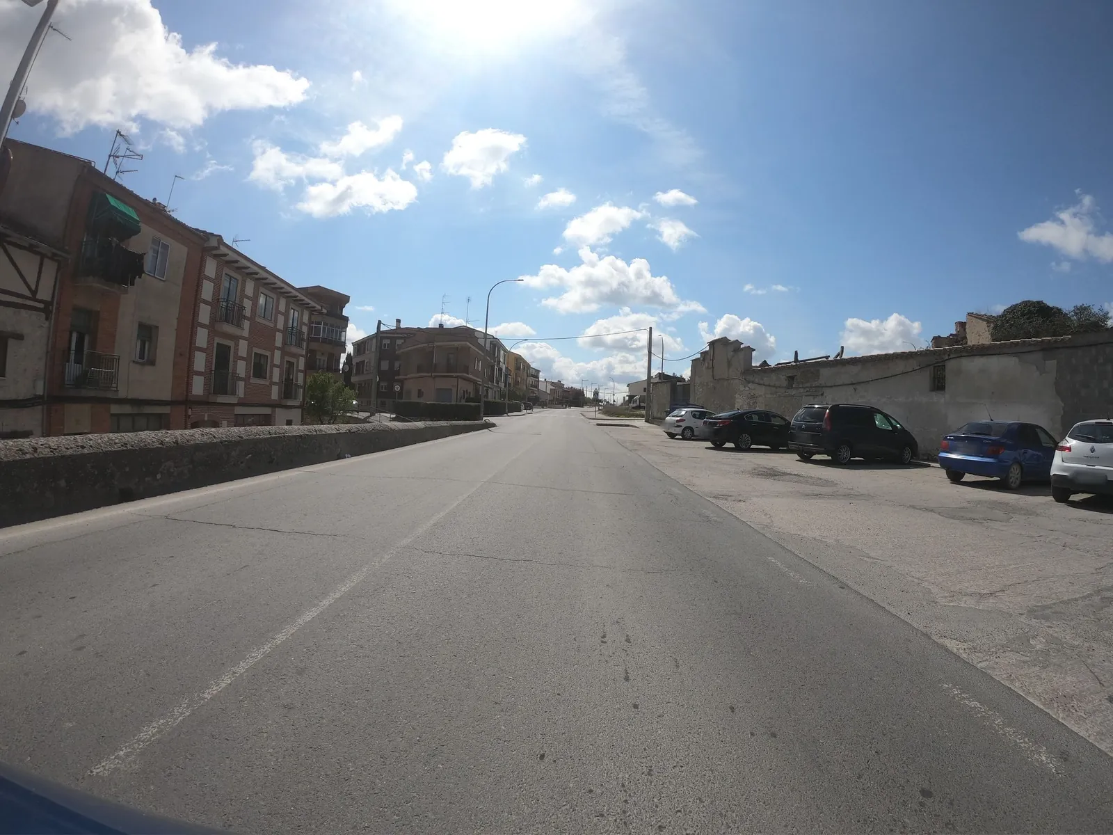 Aparcamiento gratuito en Calle de los Astros en Cuéllar (Segovia)