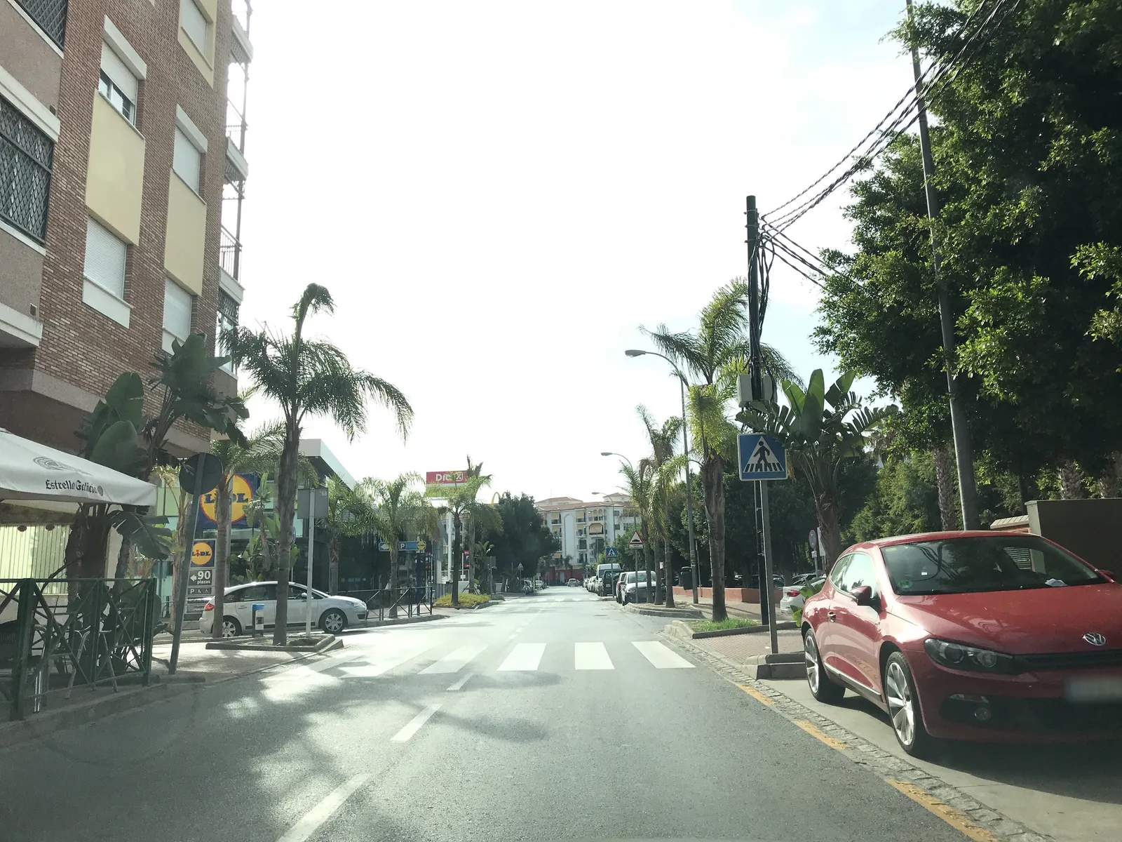 Aparcamiento gratuito en Calle Larache en Almuñécar (Granada)