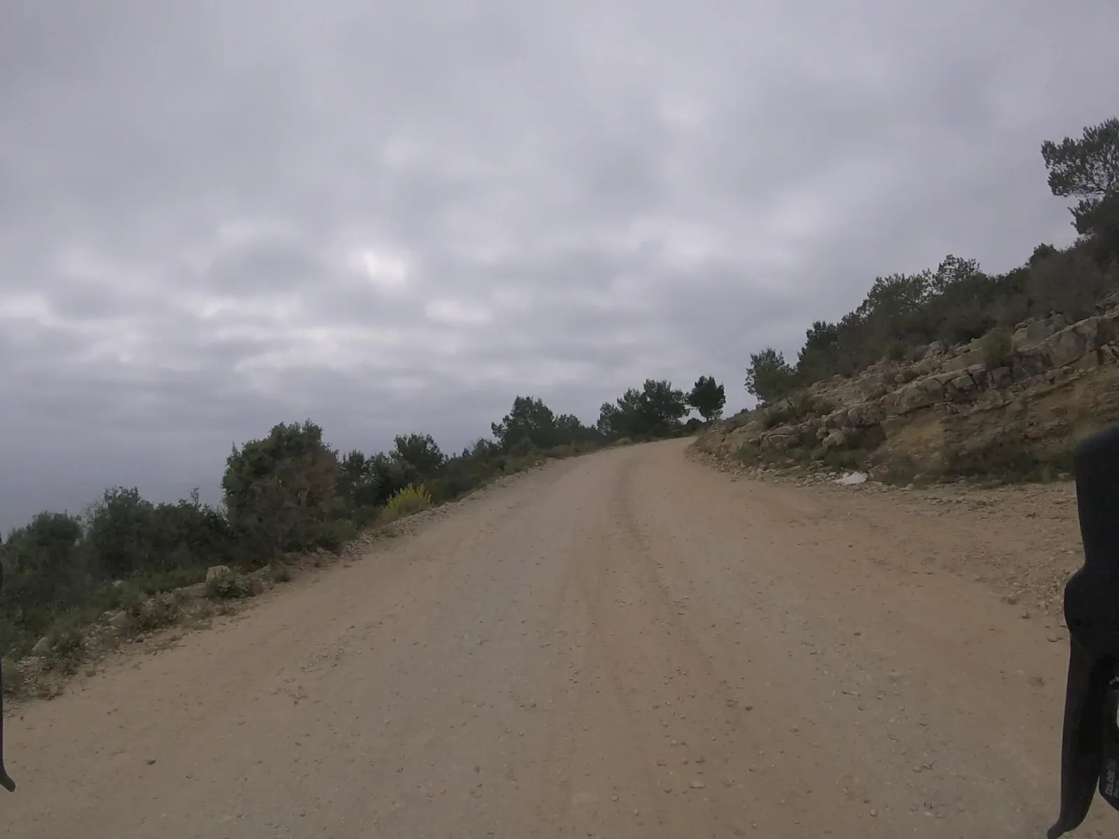 Aparcamiento gratuito en Camí del Pebret en la Pobla de Benifassà (Castellón)