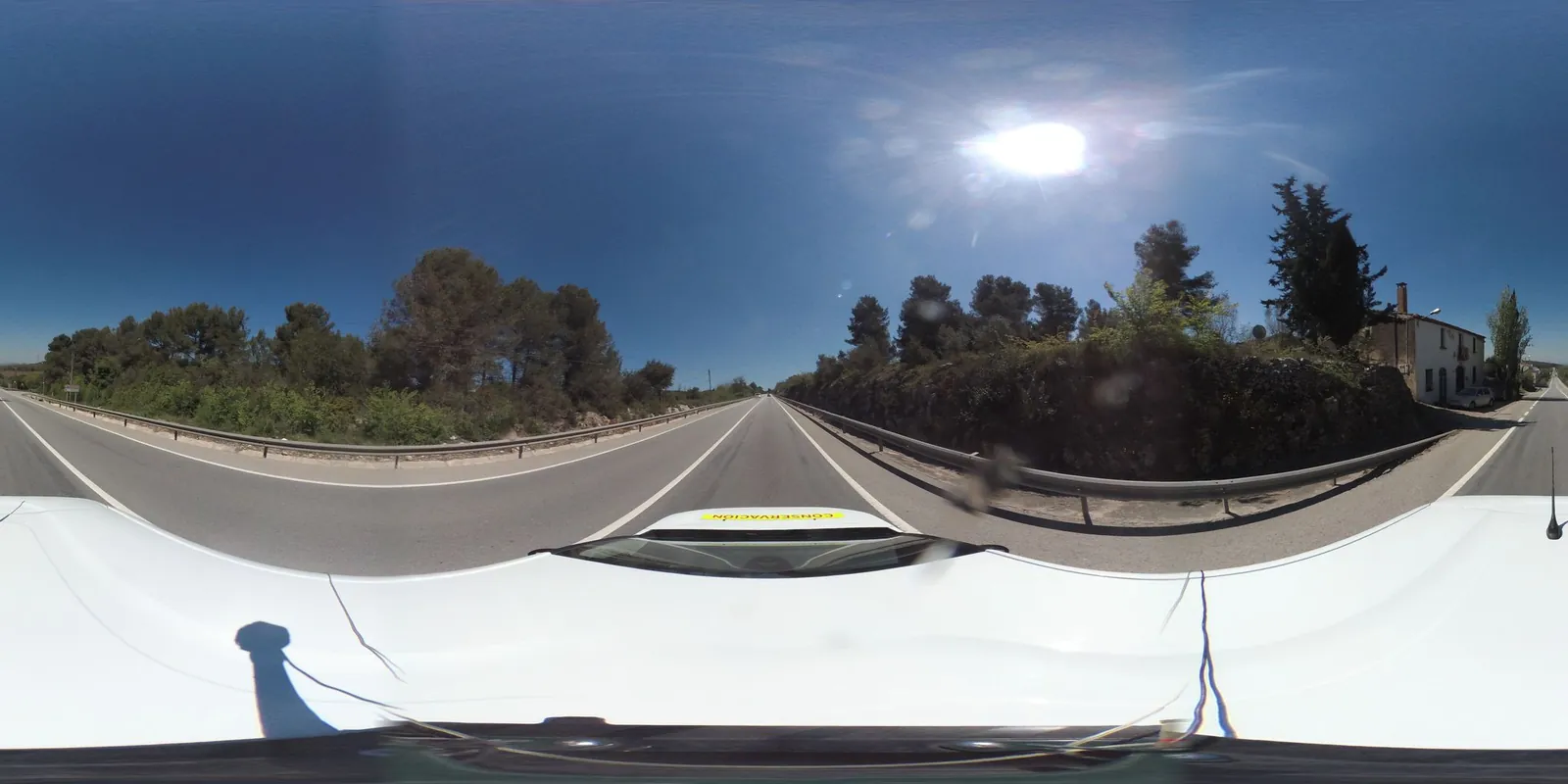 Aparcamiento gratuito en Camí nou d'Ordal en Subirats (Barcelona)
