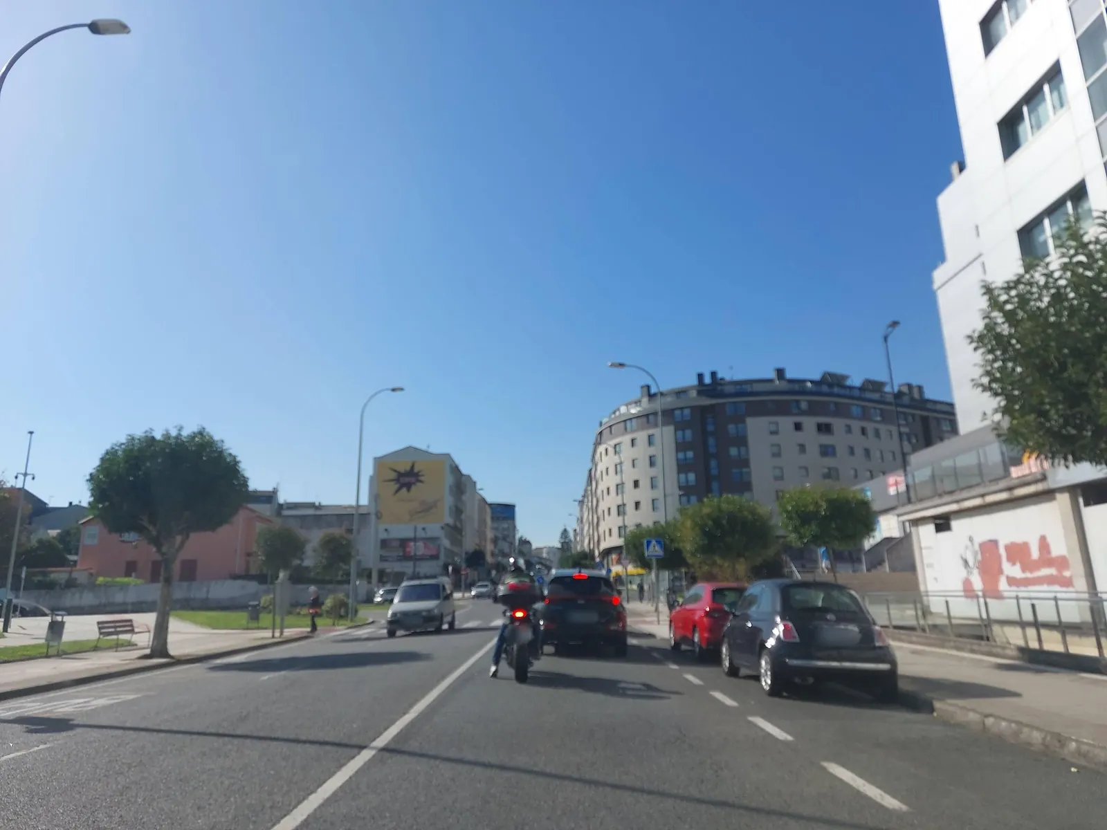 Parking gratis en el Camiño do Lodairo, Narón en Narón (A Coruña)