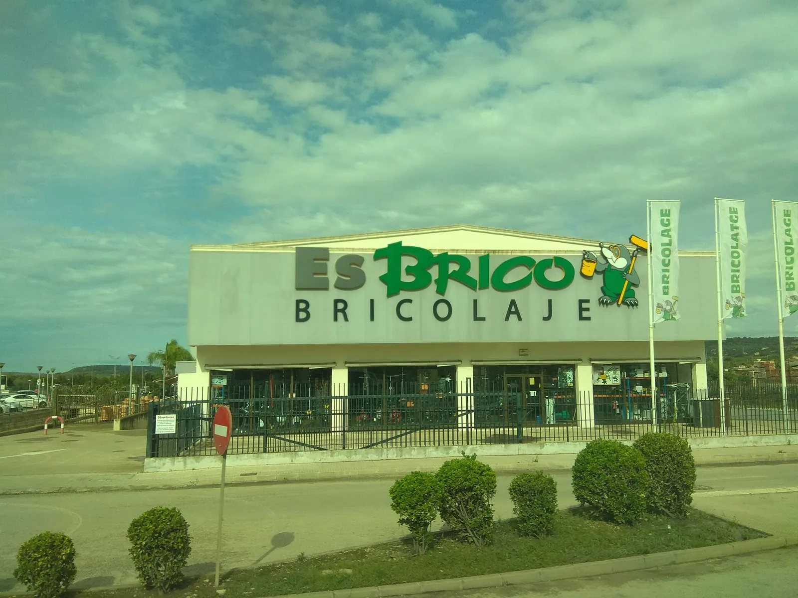 Aparcamiento gratuito en carrer de Na Borges en Manacor (Illes Balears)