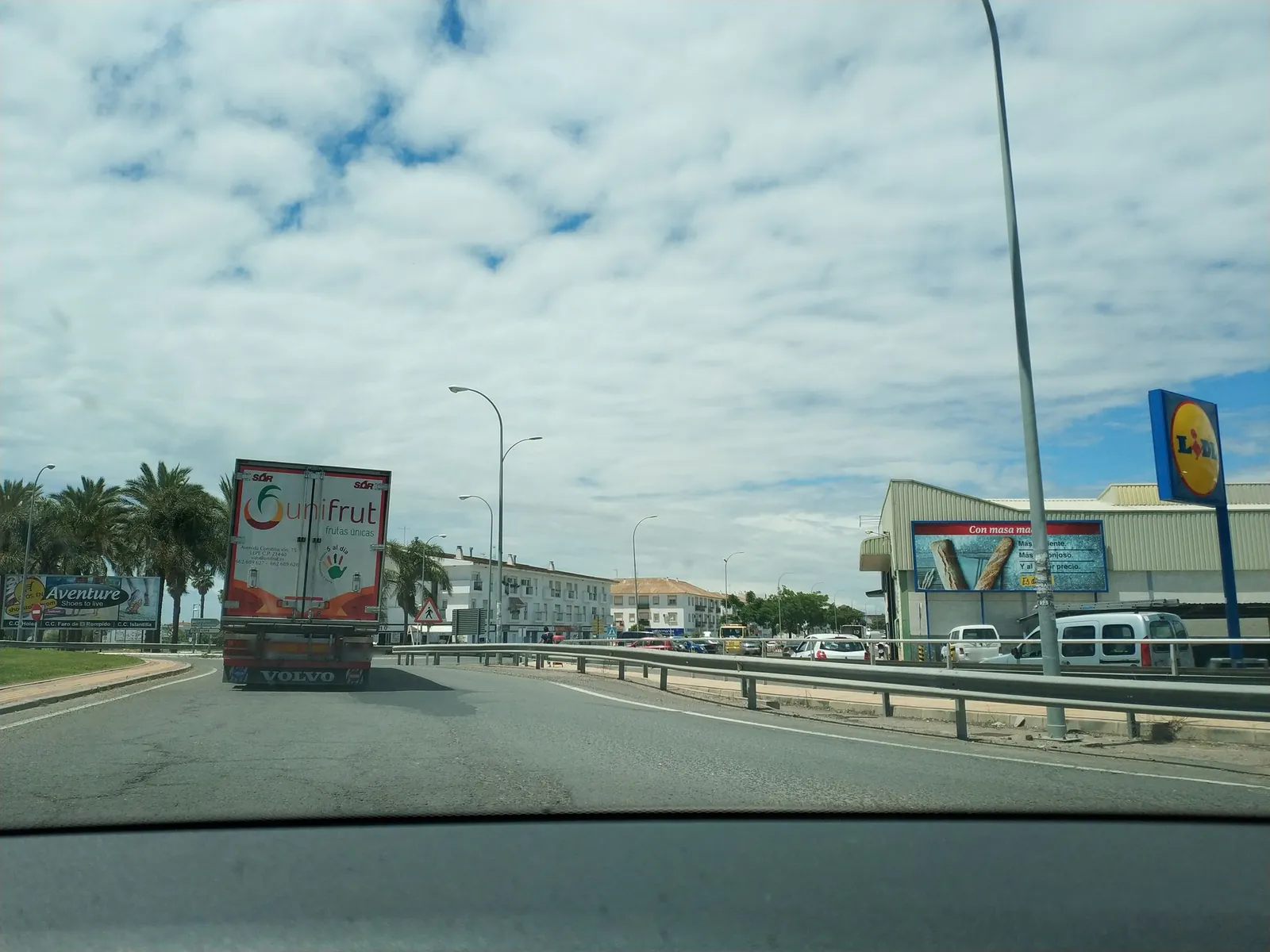 Aparcamiento gratuito en el noreste de Cartaya en Cartaya (Huelva)